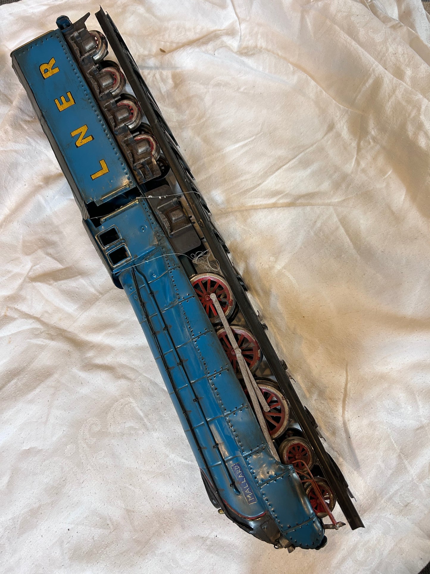 TOY TRAIN