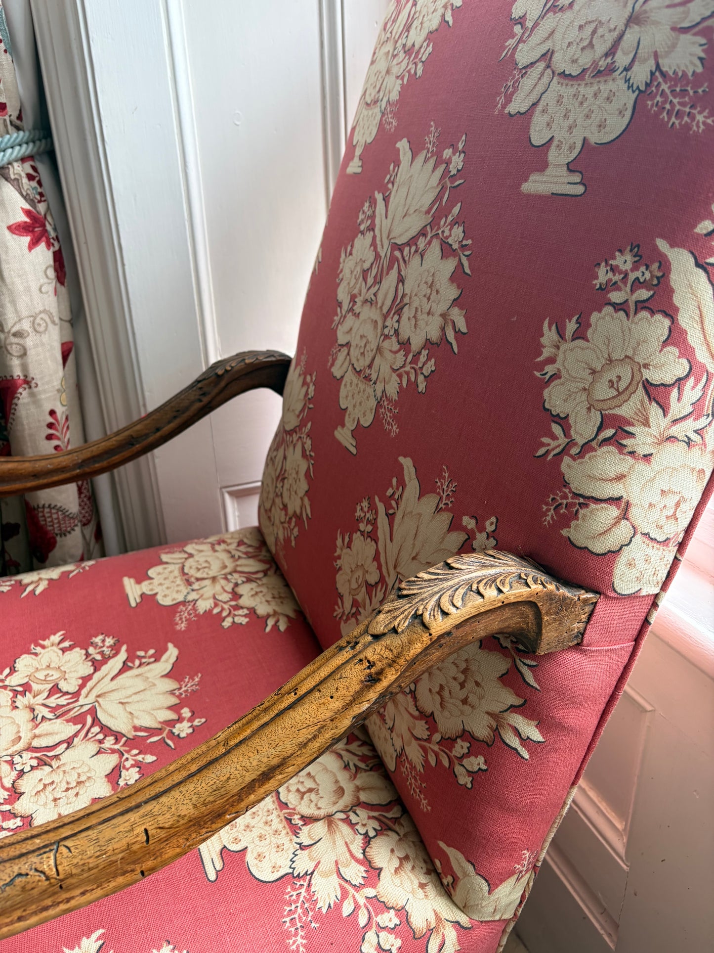 CHAIR
