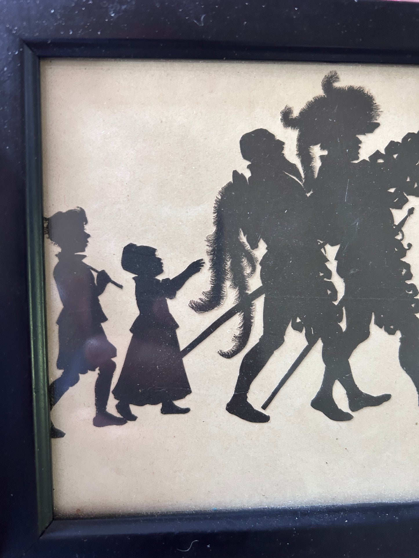 SILHOUETTE