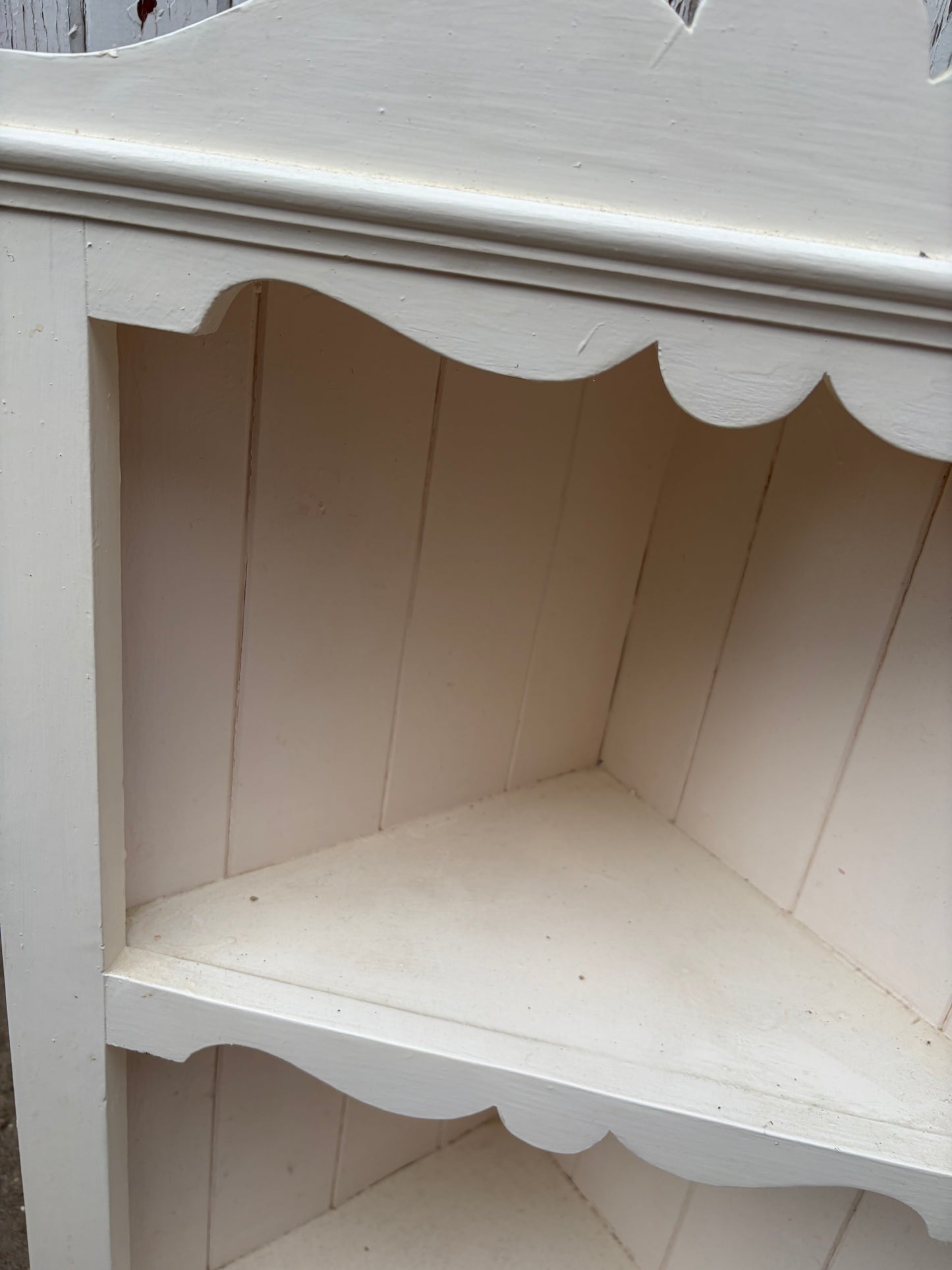 CORNER CUPBOARD