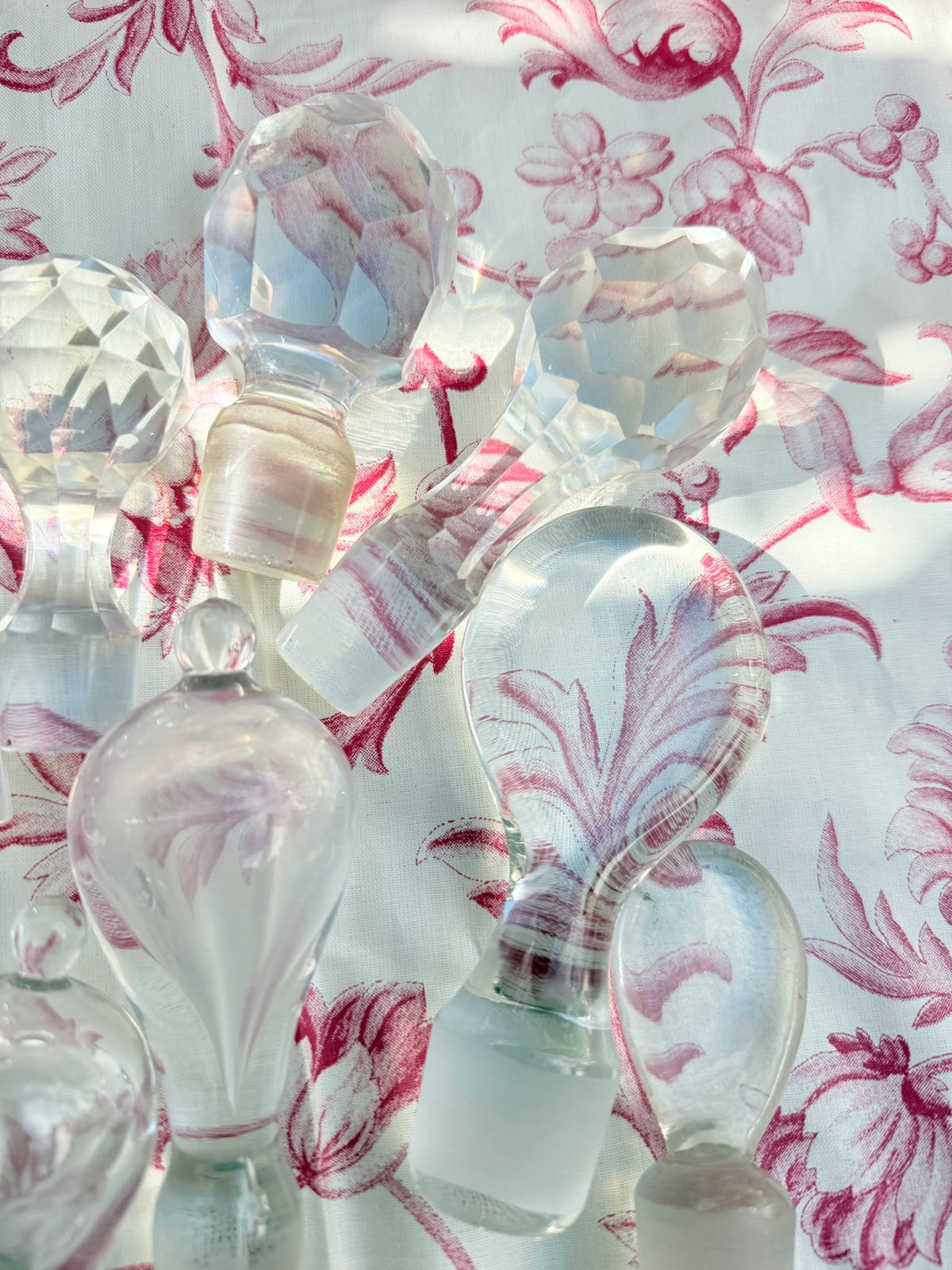 GLASS STOPPERS