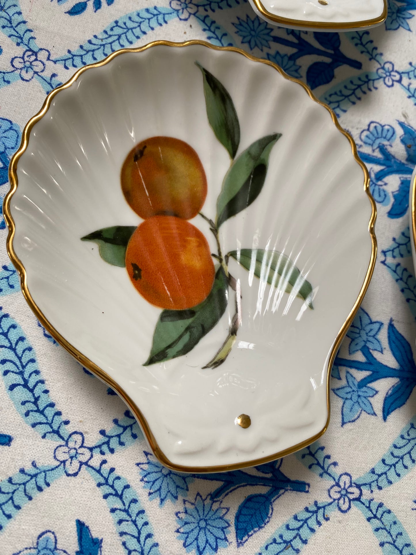 SHELL PLATES