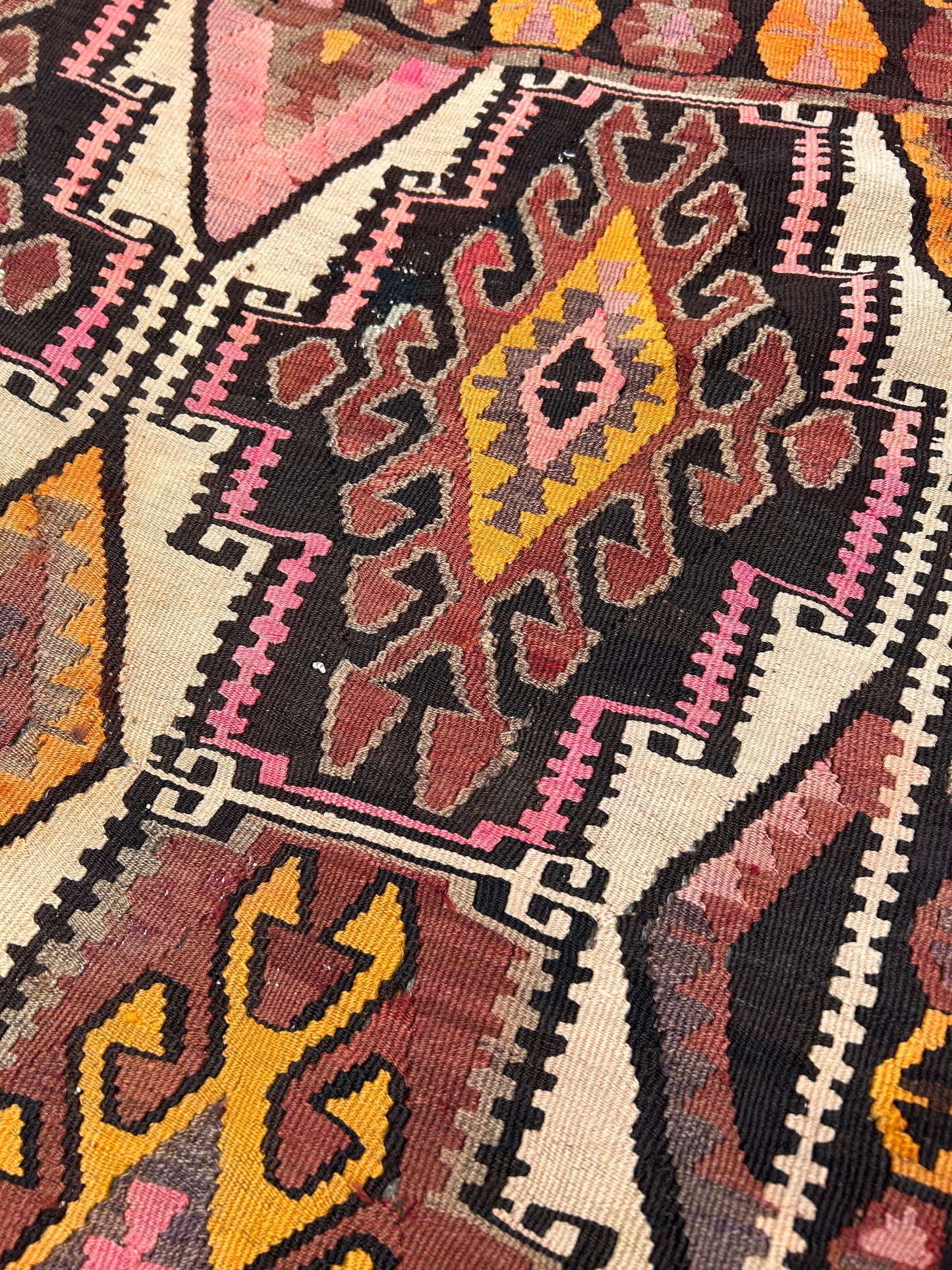 RUNNER KILIM