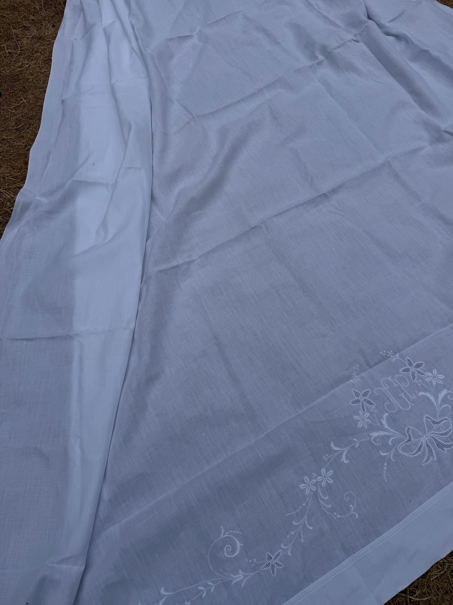 MONOGRAMMED SINGLE SHEET