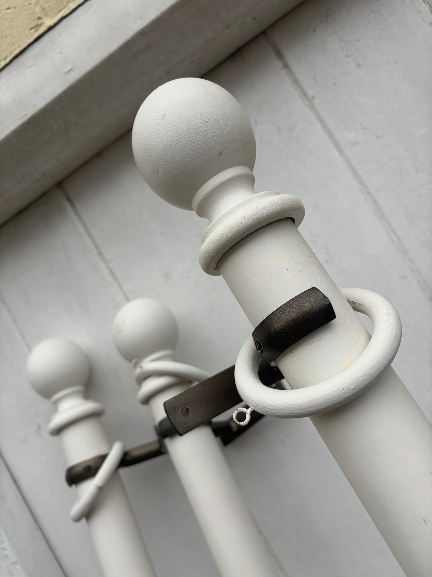 CURTAIN POLES