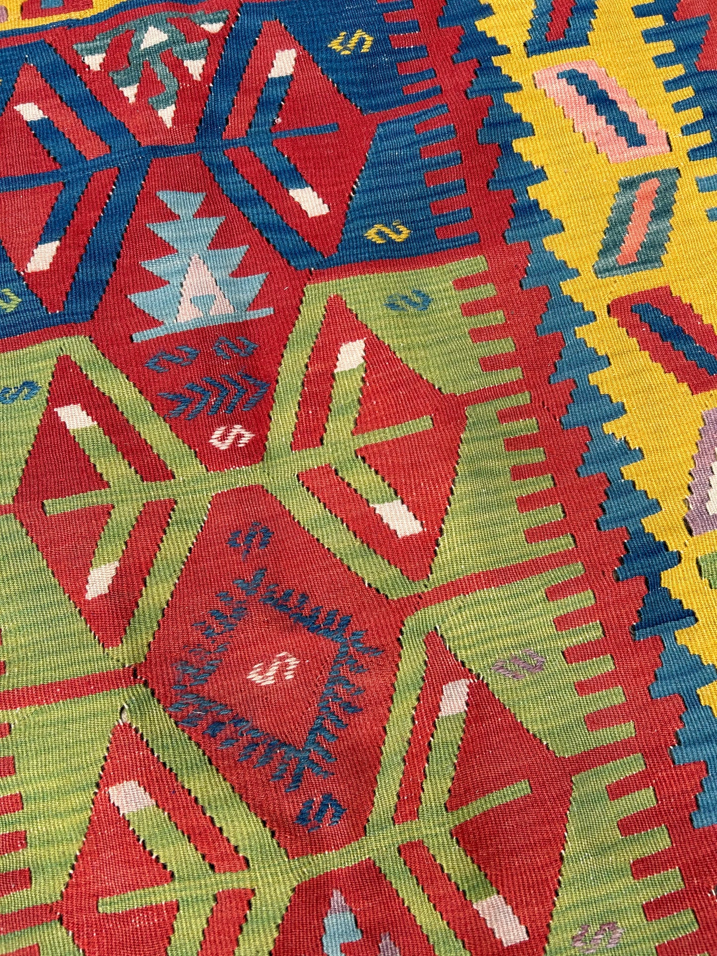COLOURFUL KILIM