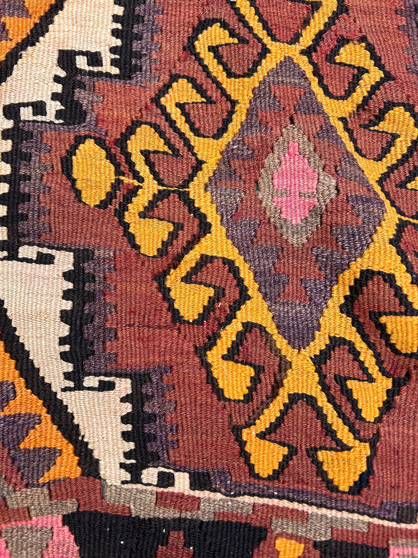 RUNNER KILIM