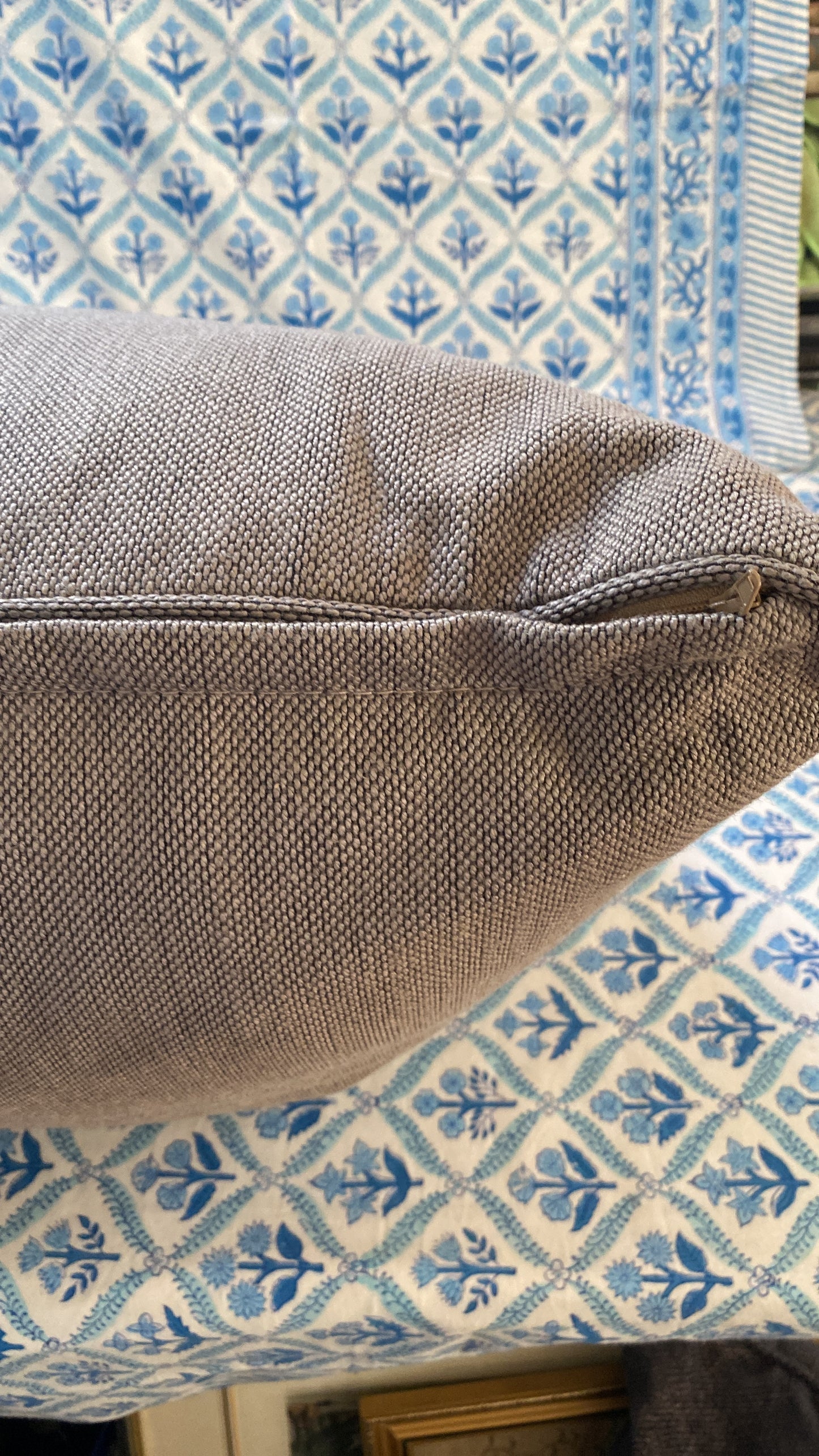 THREE CUSHIONS
