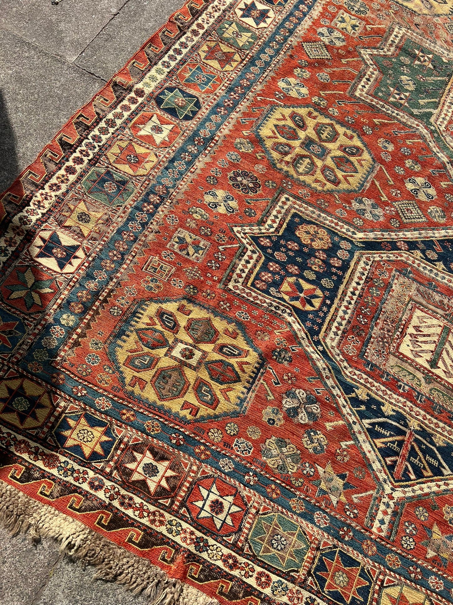 ANTIQUE RUG