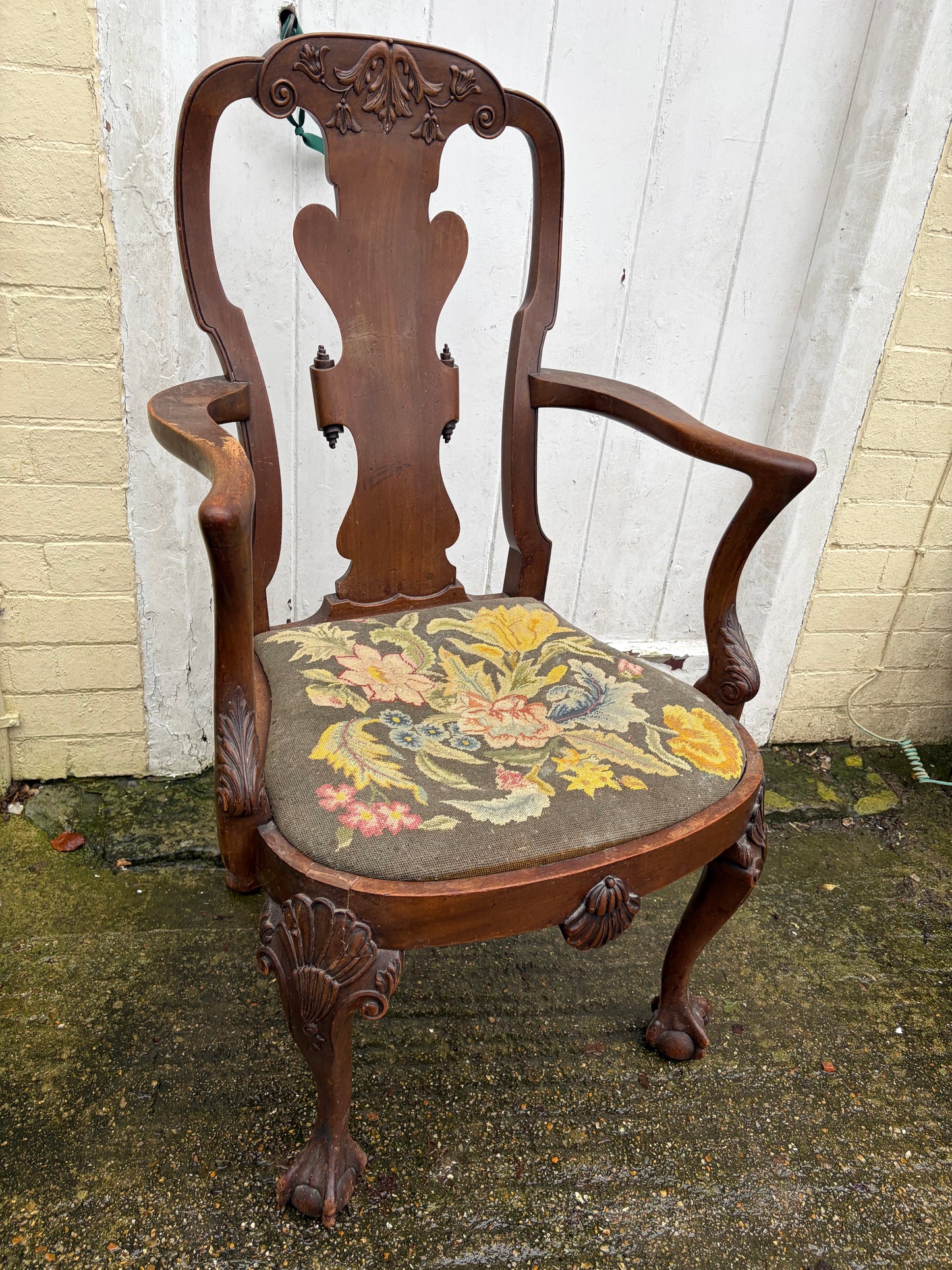 TAPESTRY CHAIR