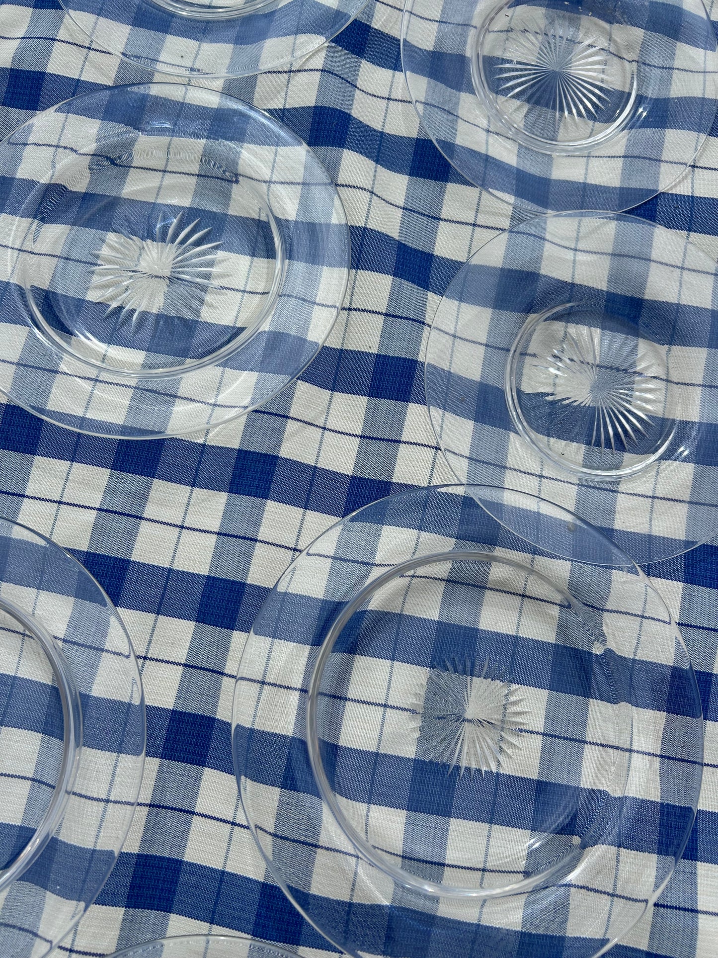 GLASS PLATES