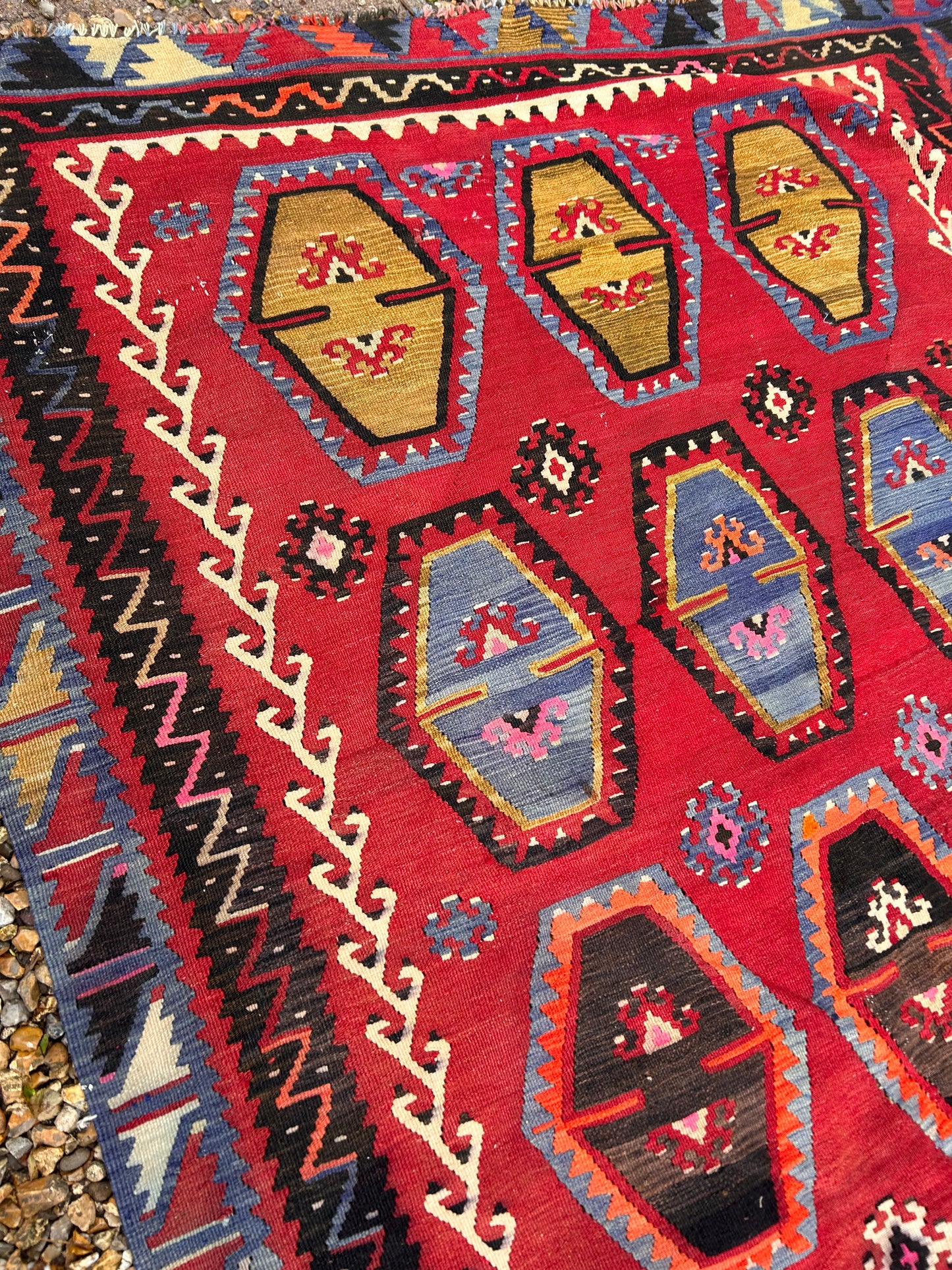 EPIC KILIM