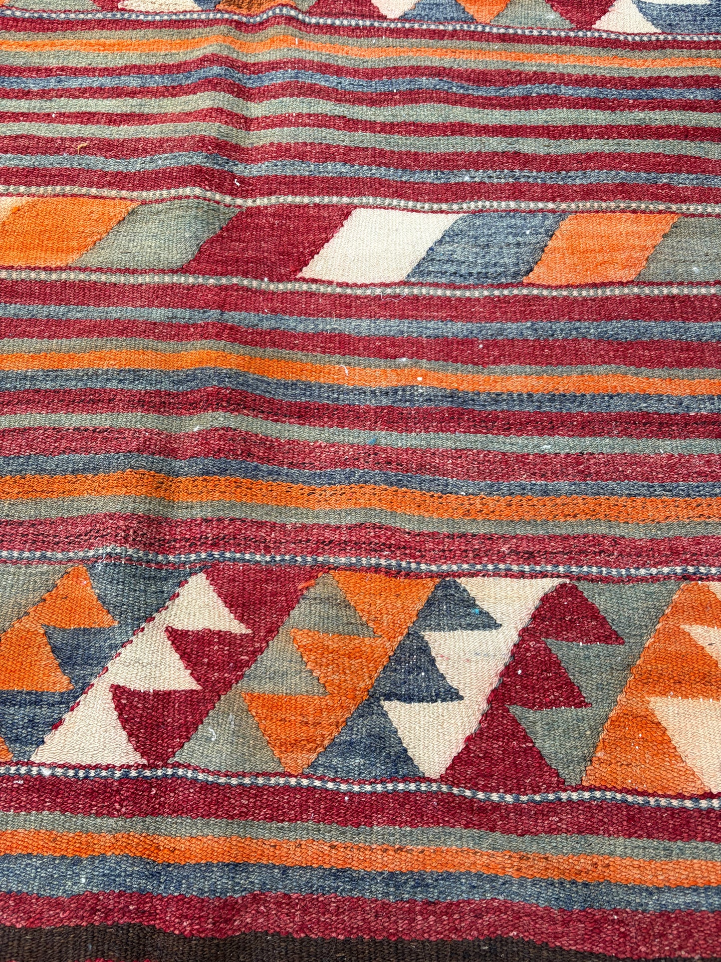 KILIM RUG