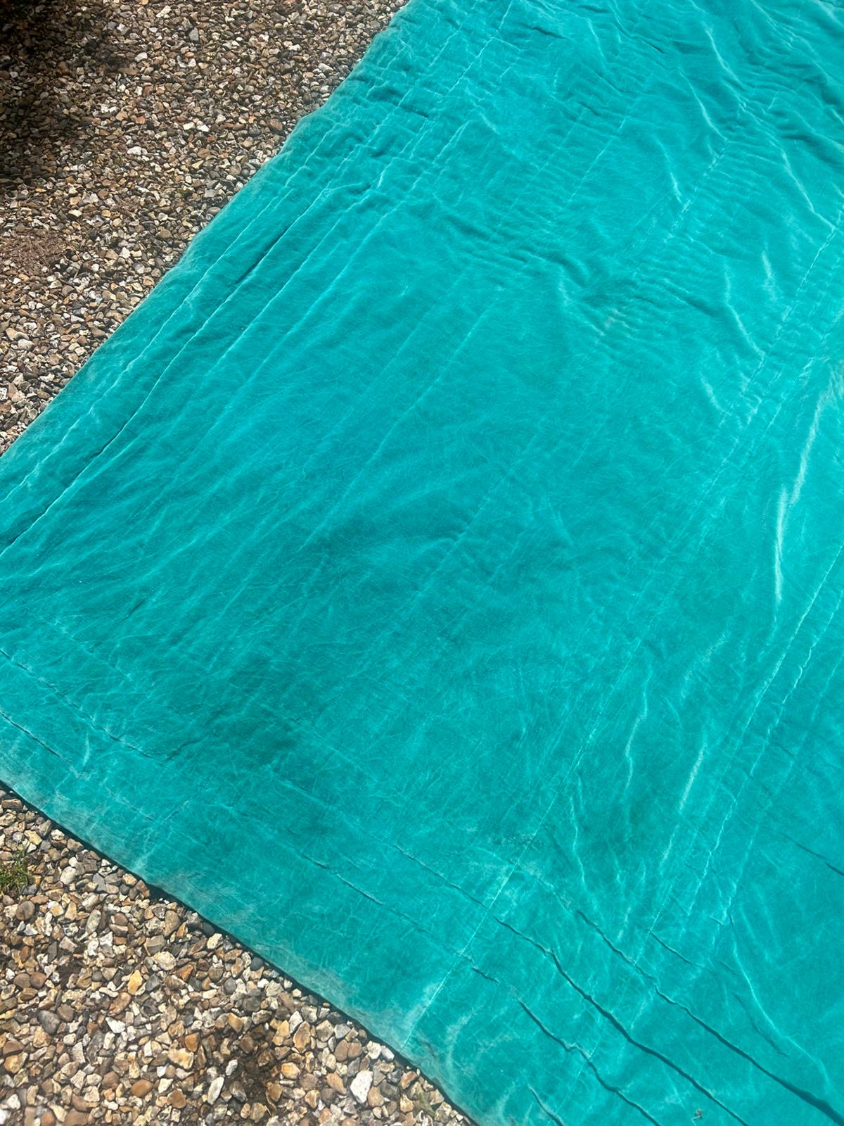VELVET THROW