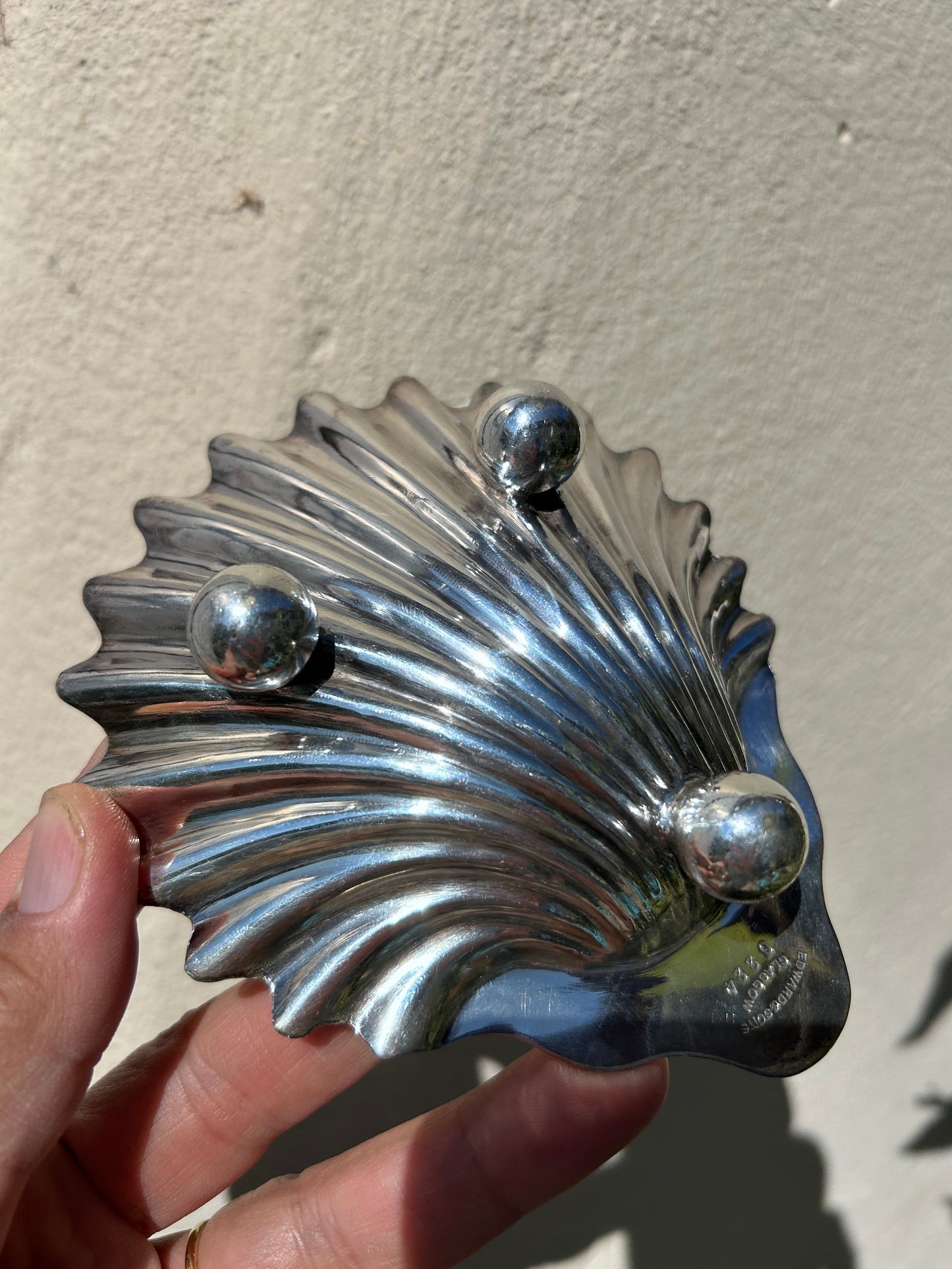SHELL ASHTRAY