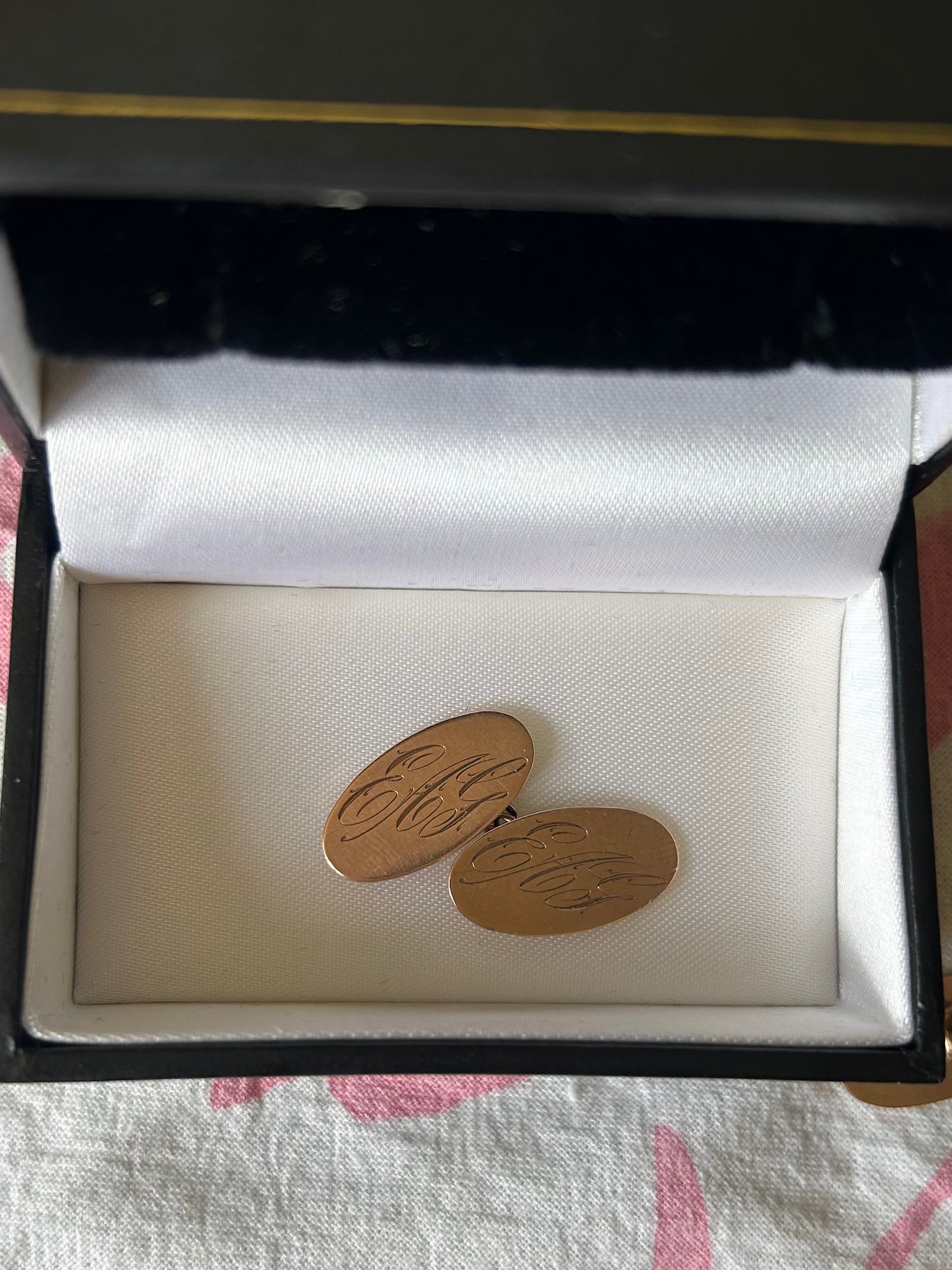 CUFFLINKS