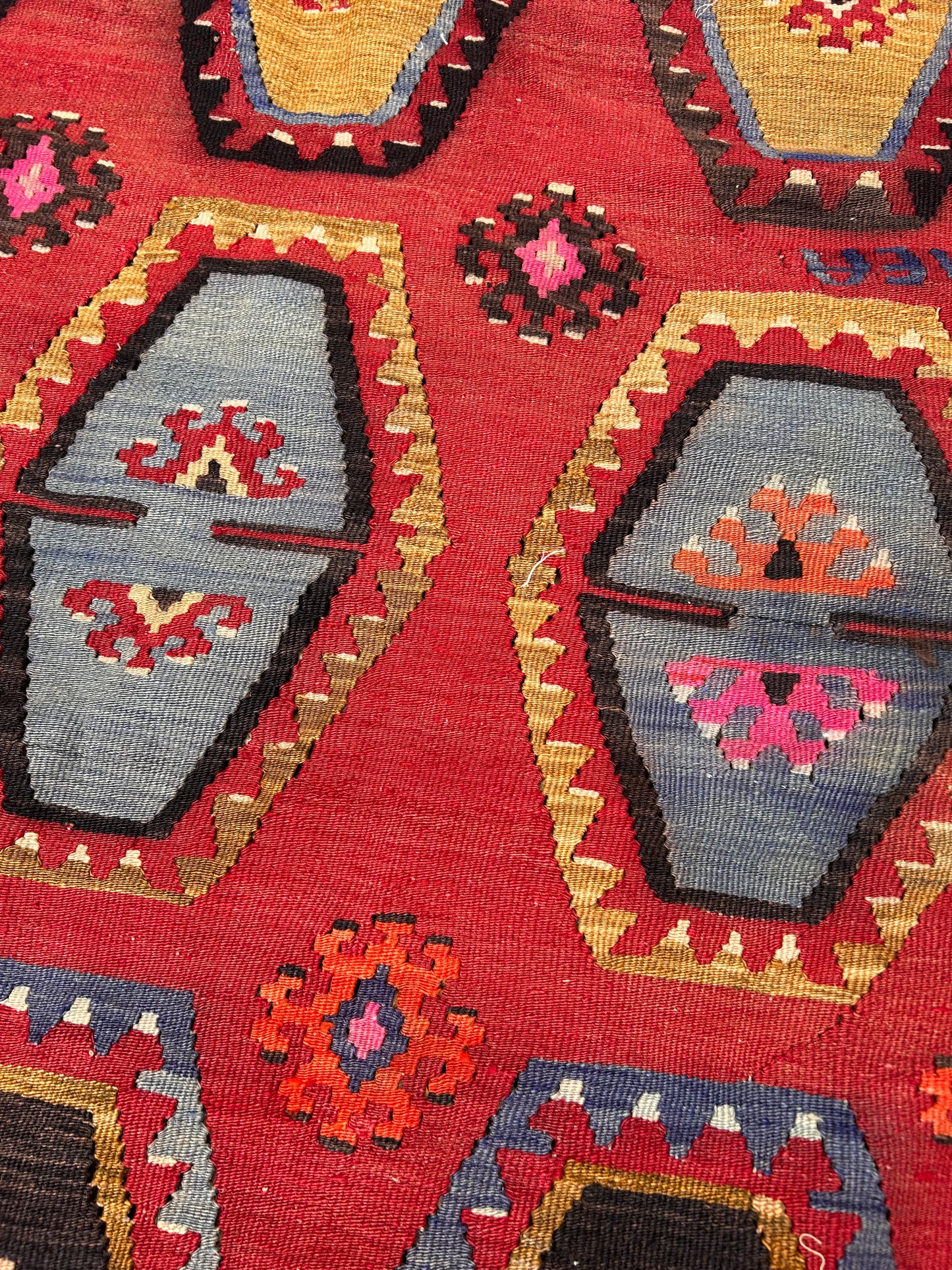 EPIC KILIM