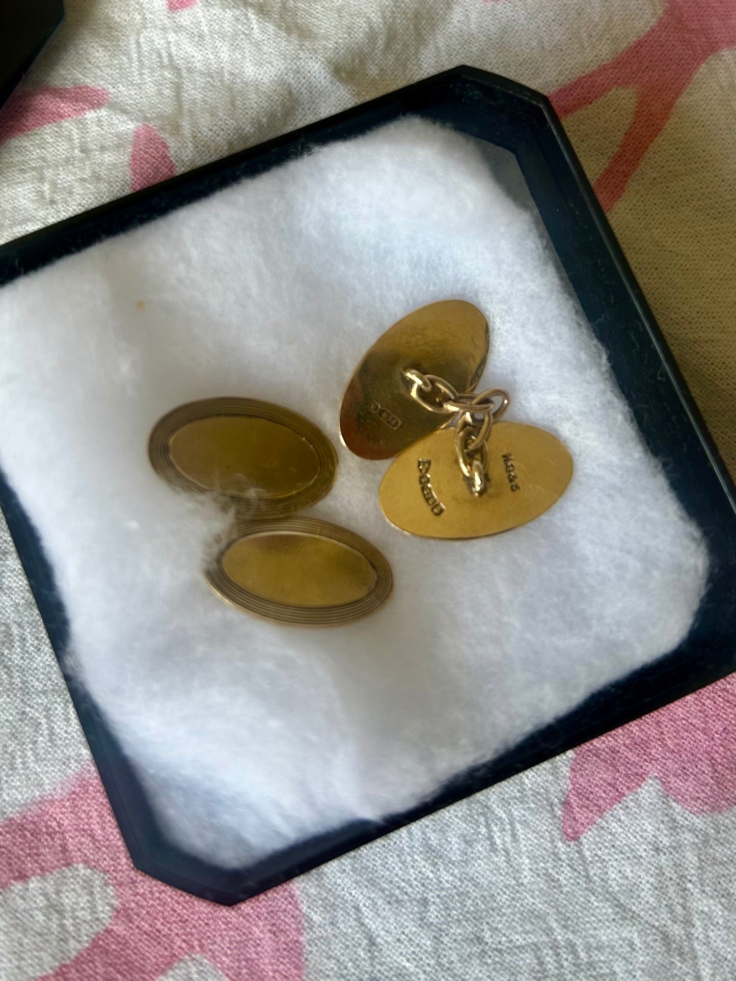 CUFFLINKS