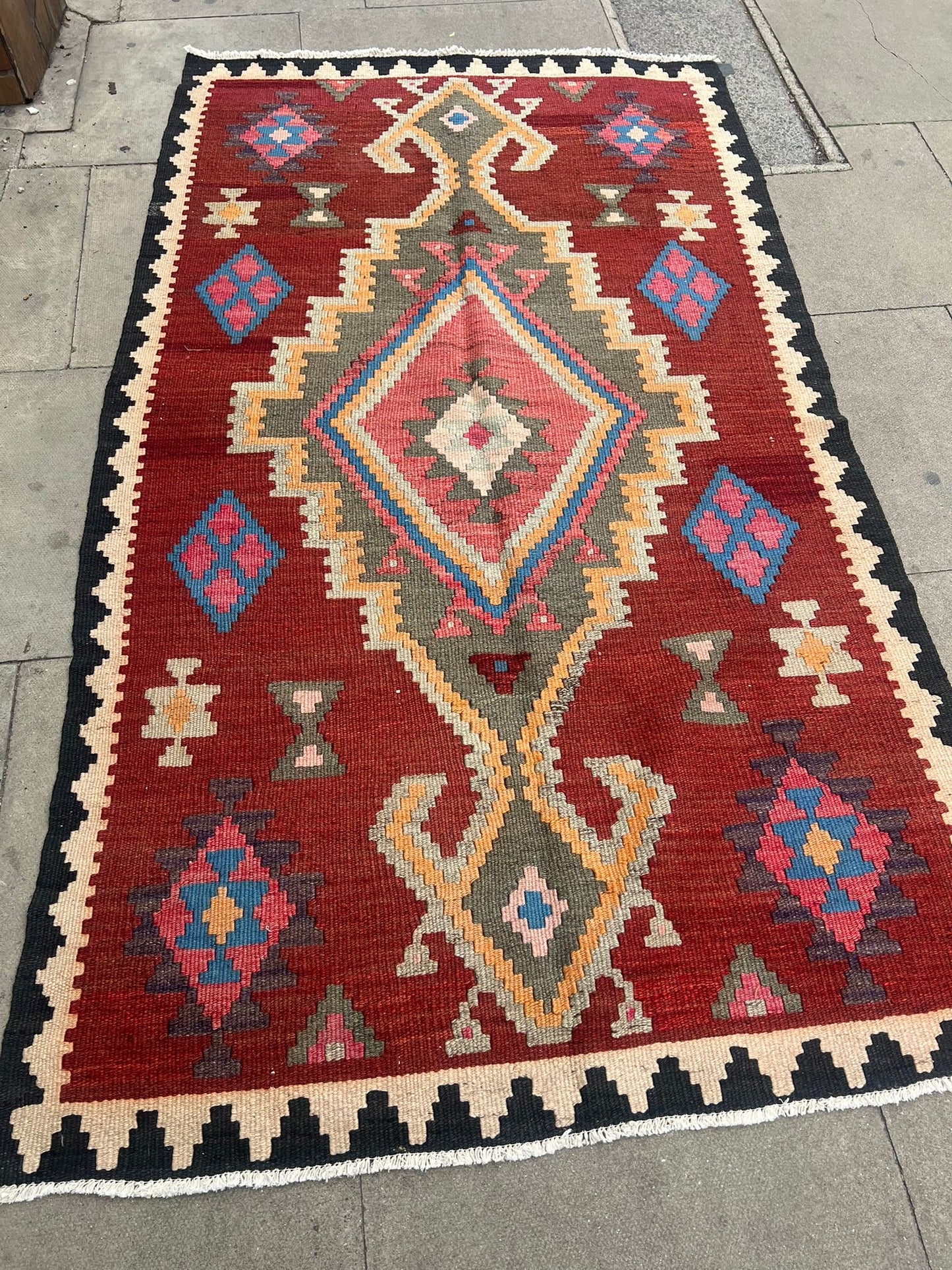 VINTAGE KILIM