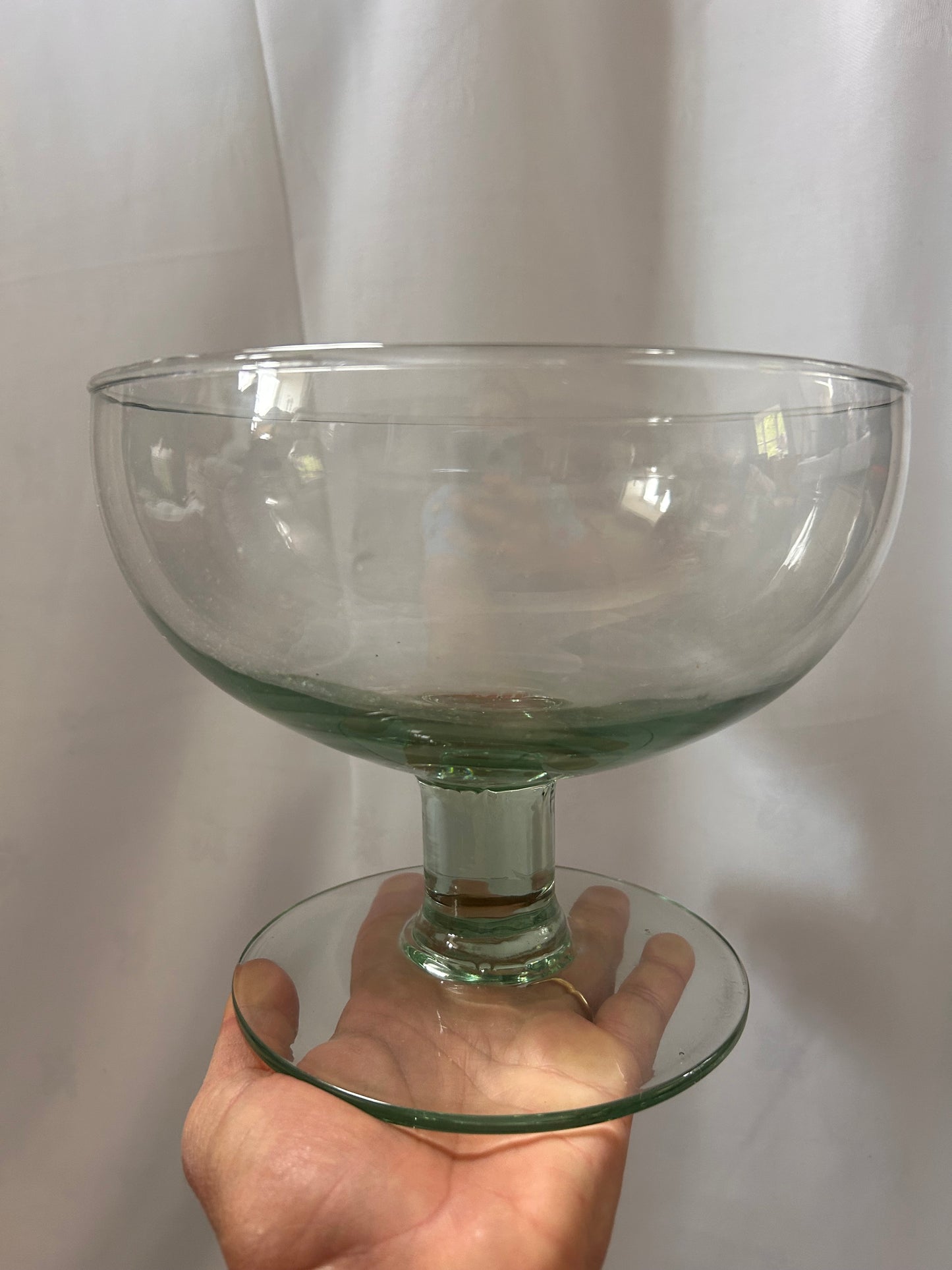 GLASS BOWL