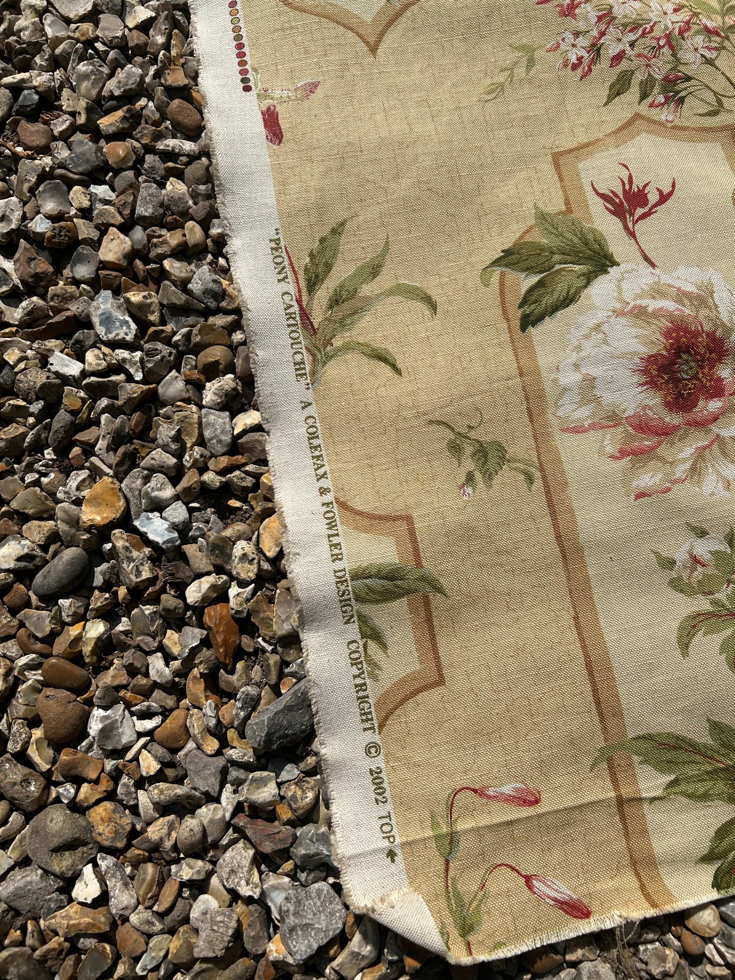 PEONY CARTOUCHE LINEN