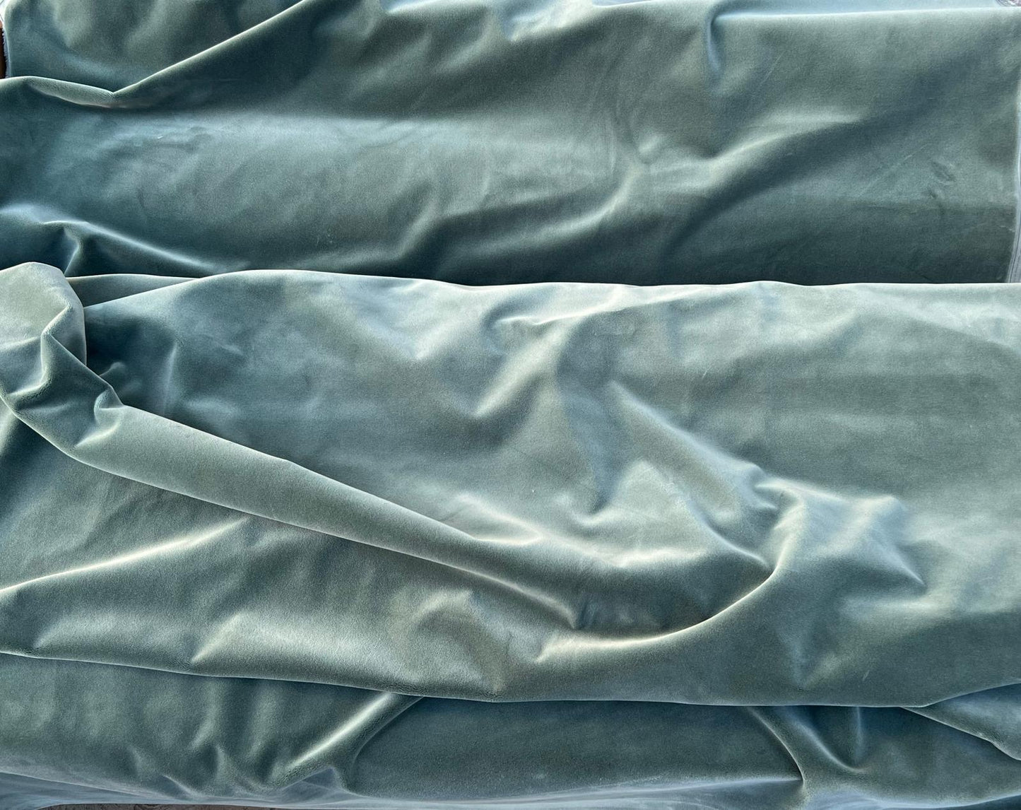 VELVET 47m