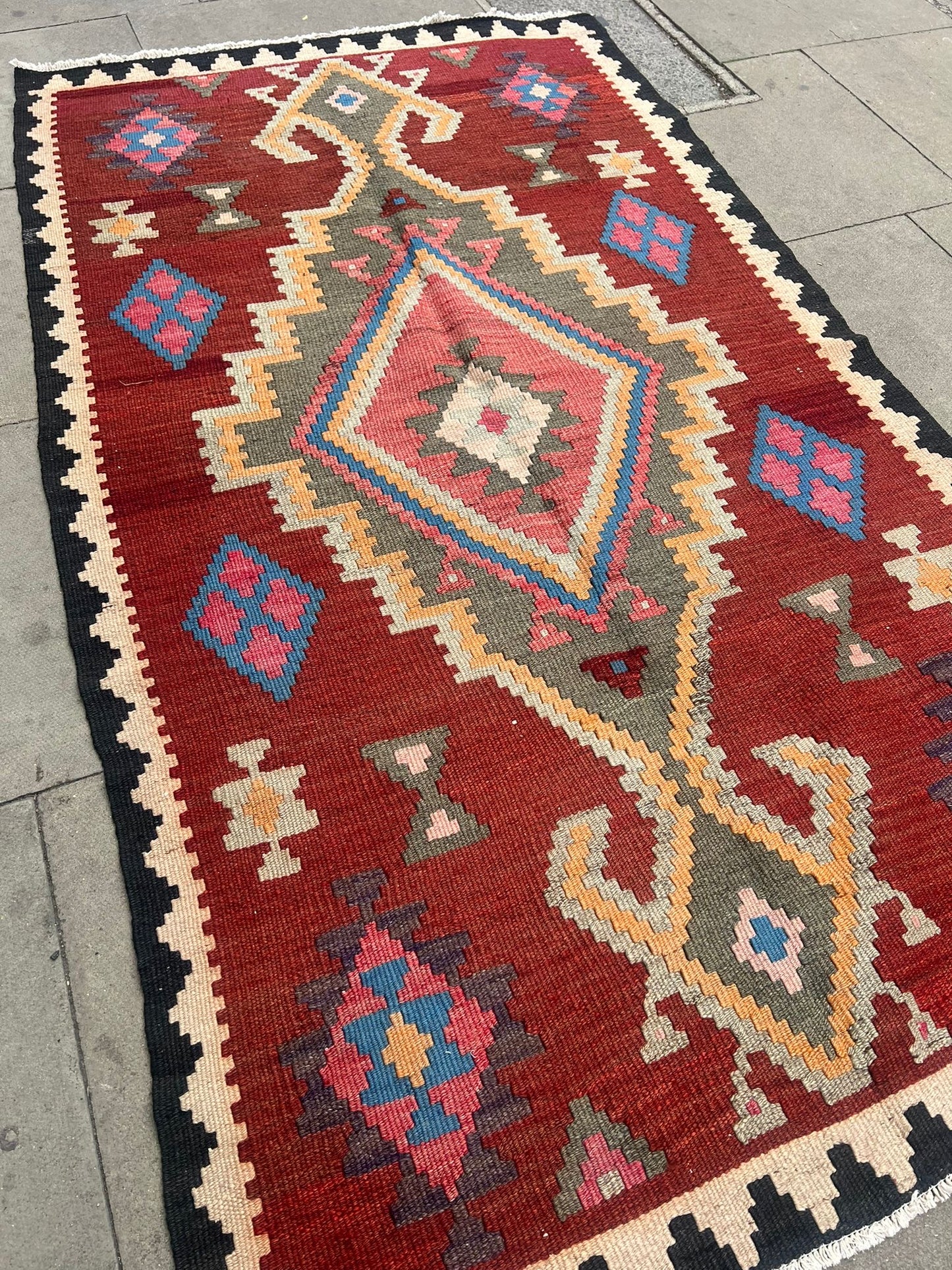 VINTAGE KILIM
