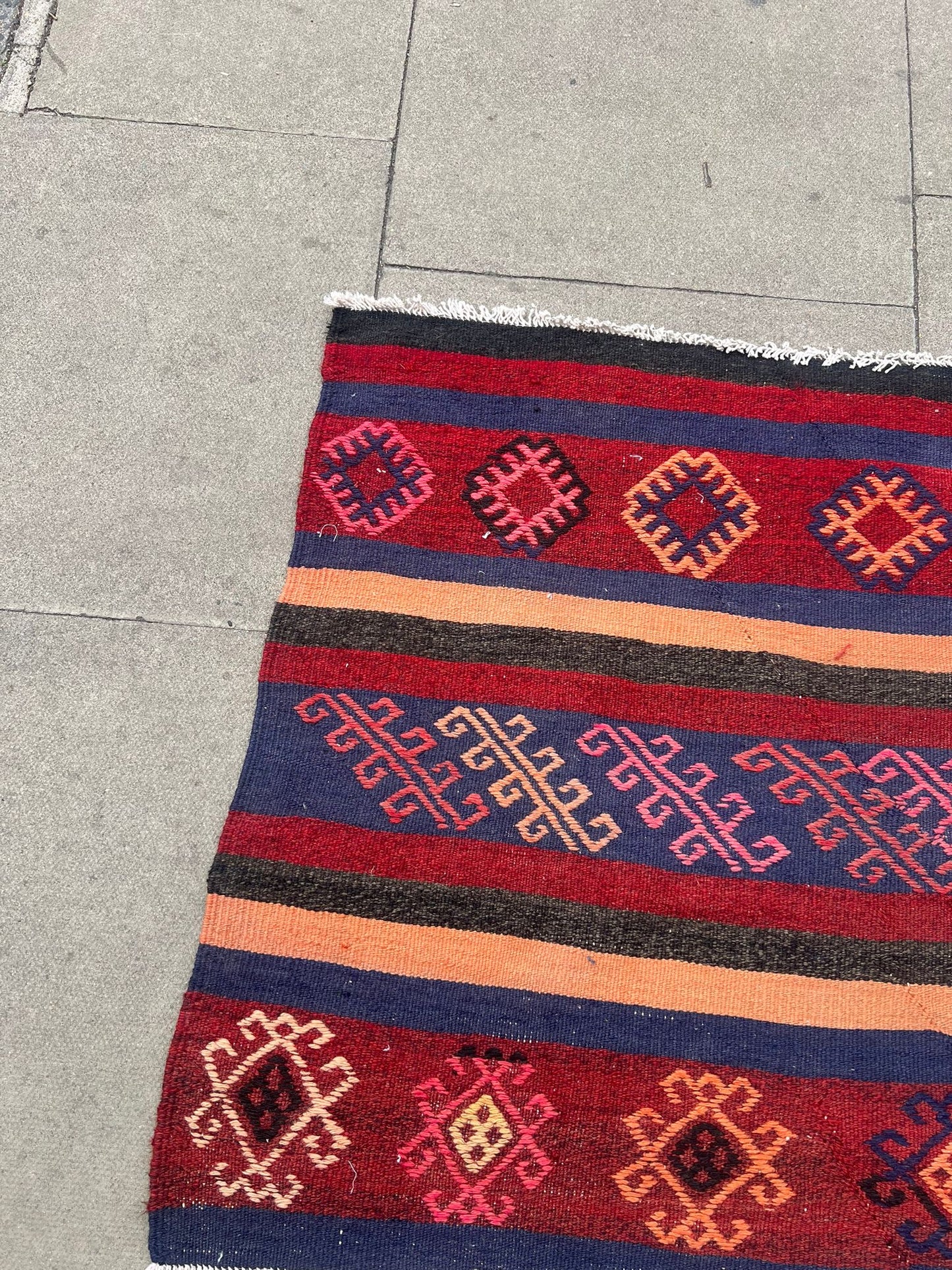 VINTAGE RUG