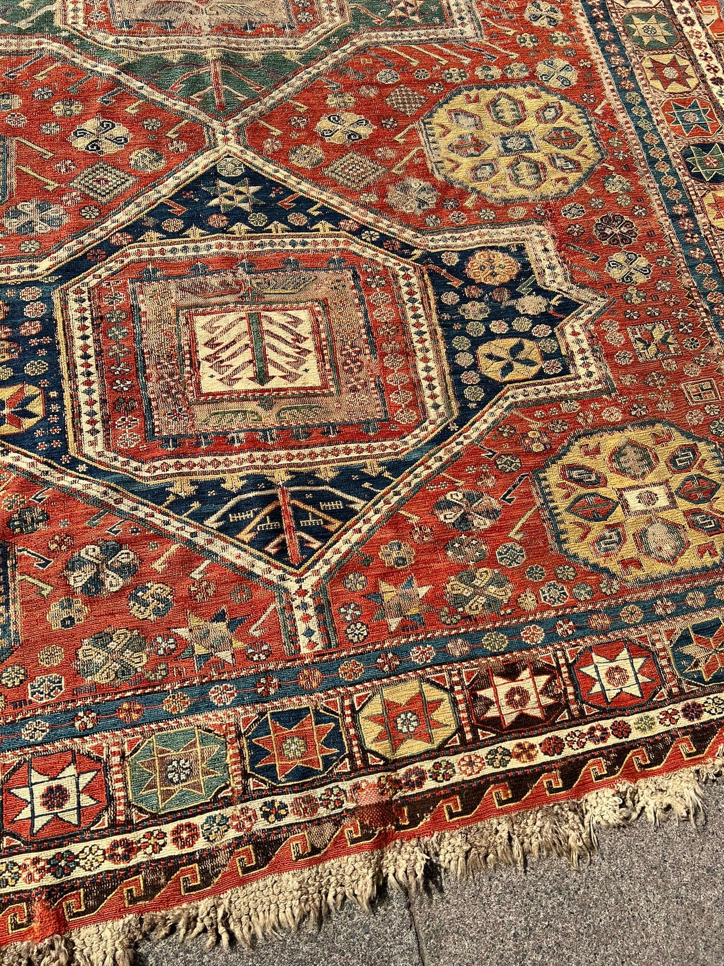 ANTIQUE RUG