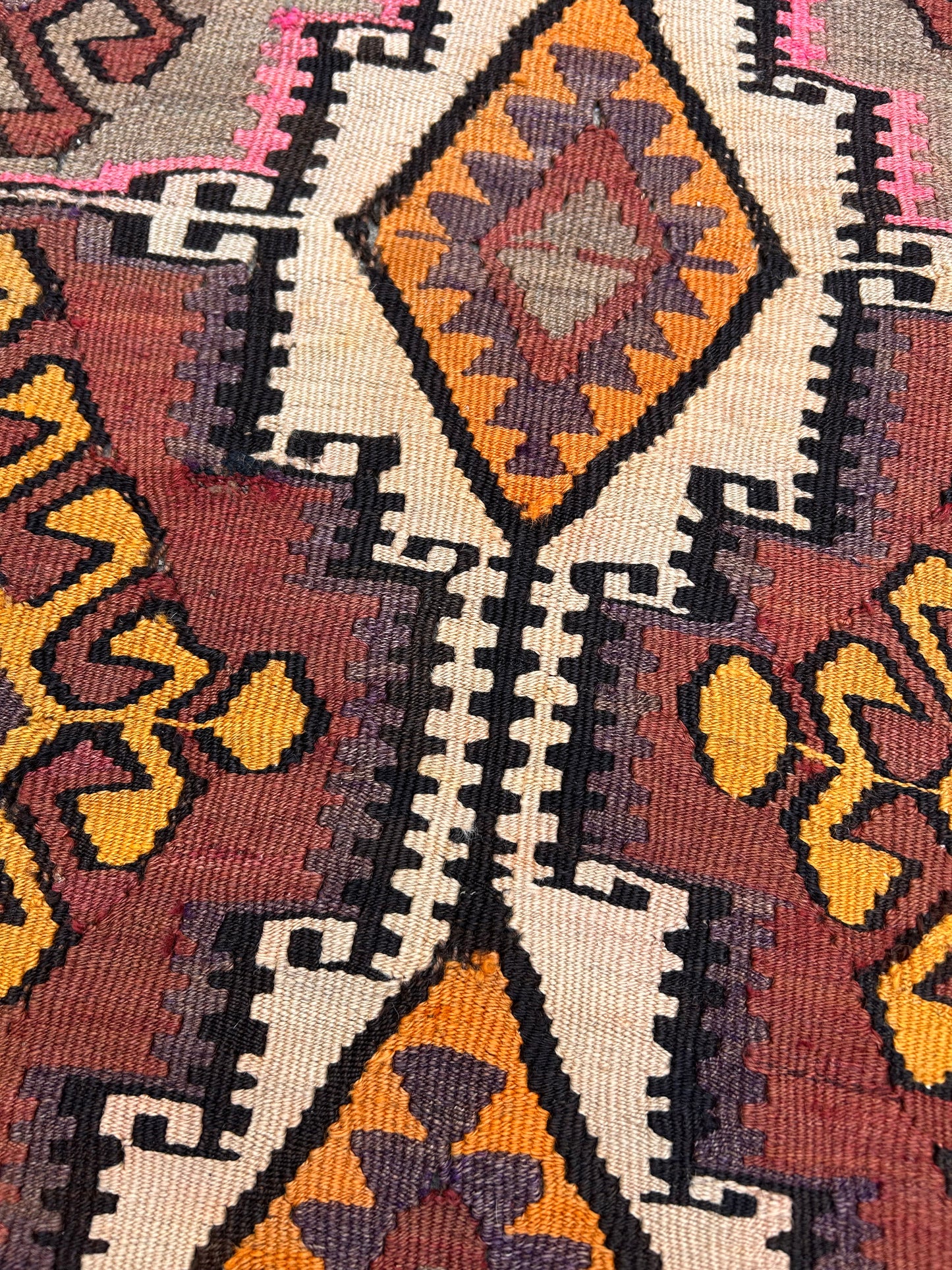 RUNNER KILIM