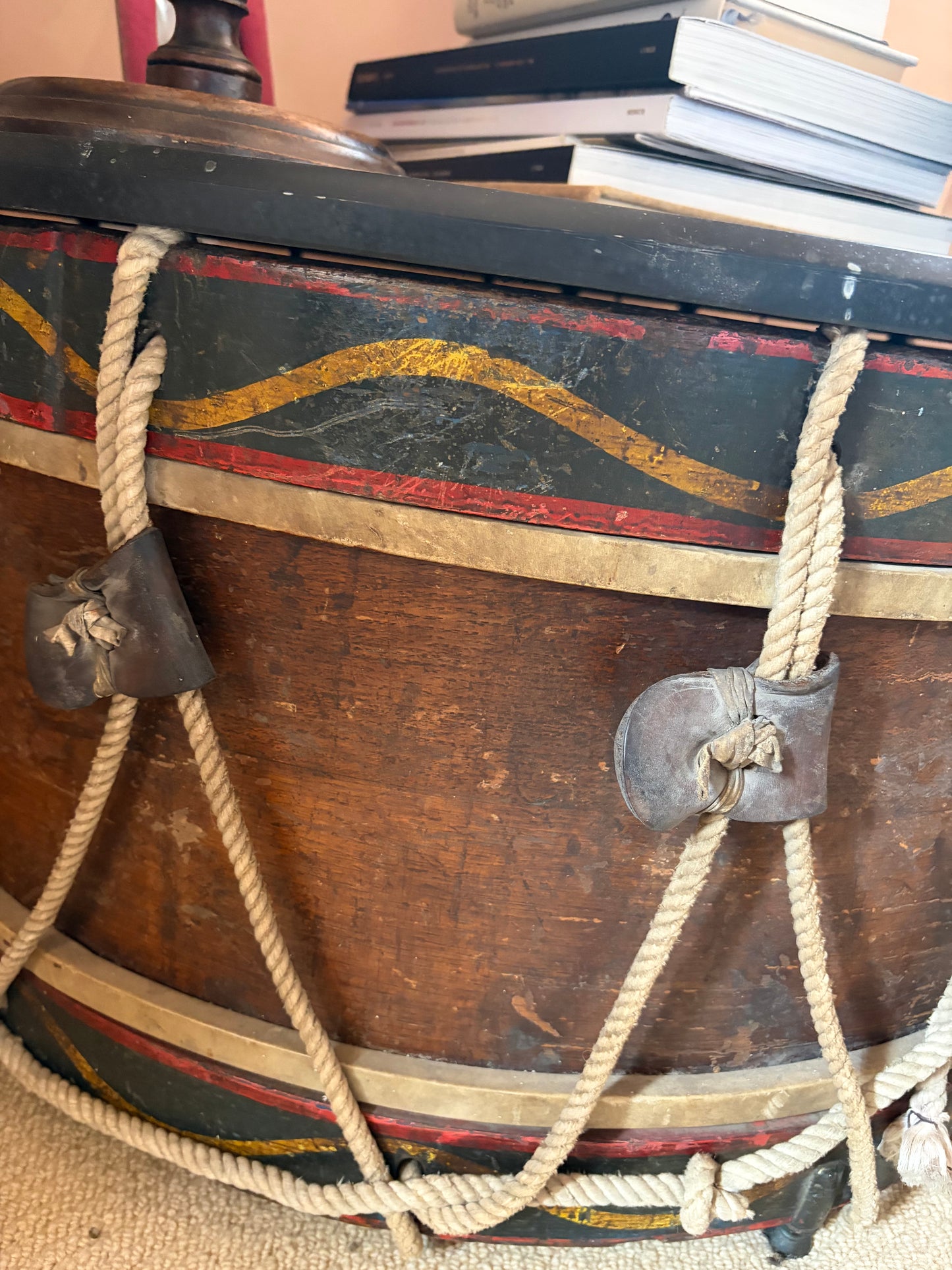 DRUM TABLE