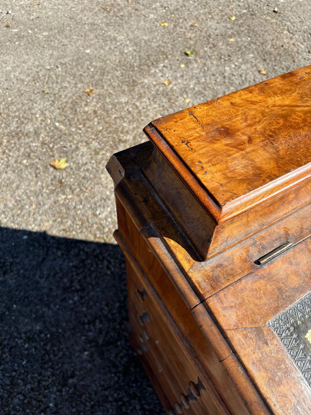 DAVENPORT DESK