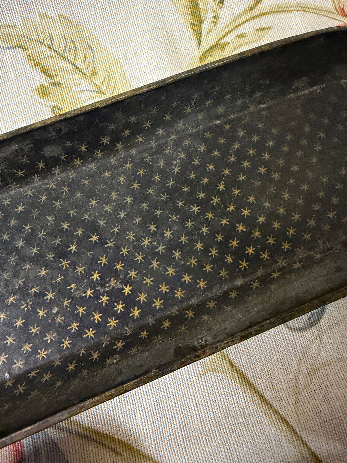 PAPIER MACHE TRAY