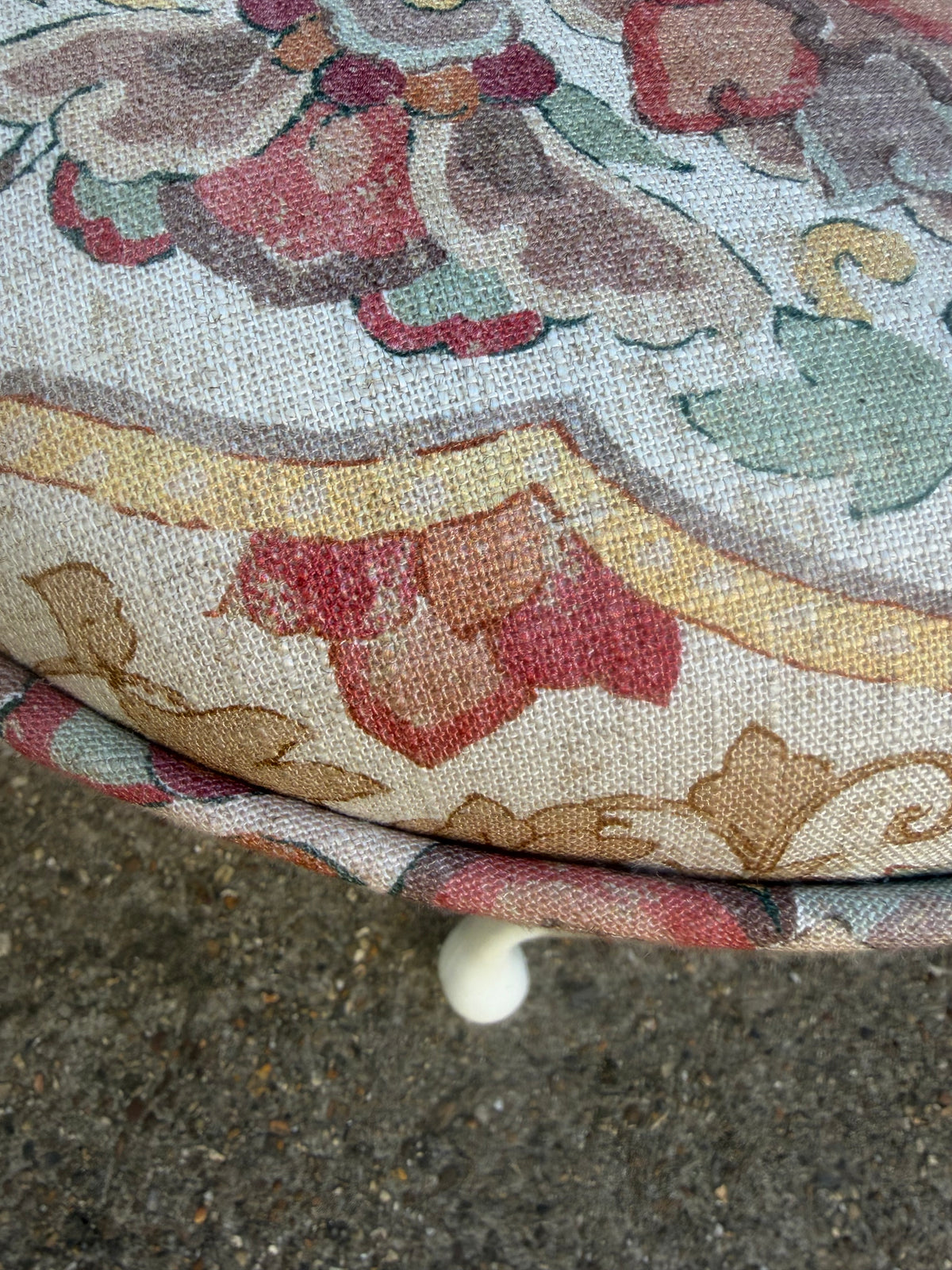 STOOL