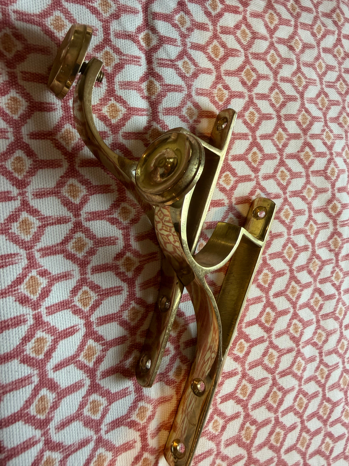 BRASS BRACKETS