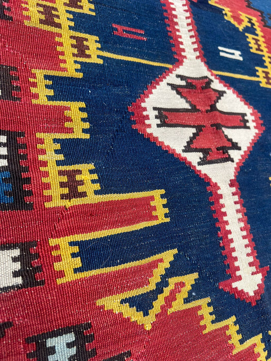 ANTIQUE KILIM