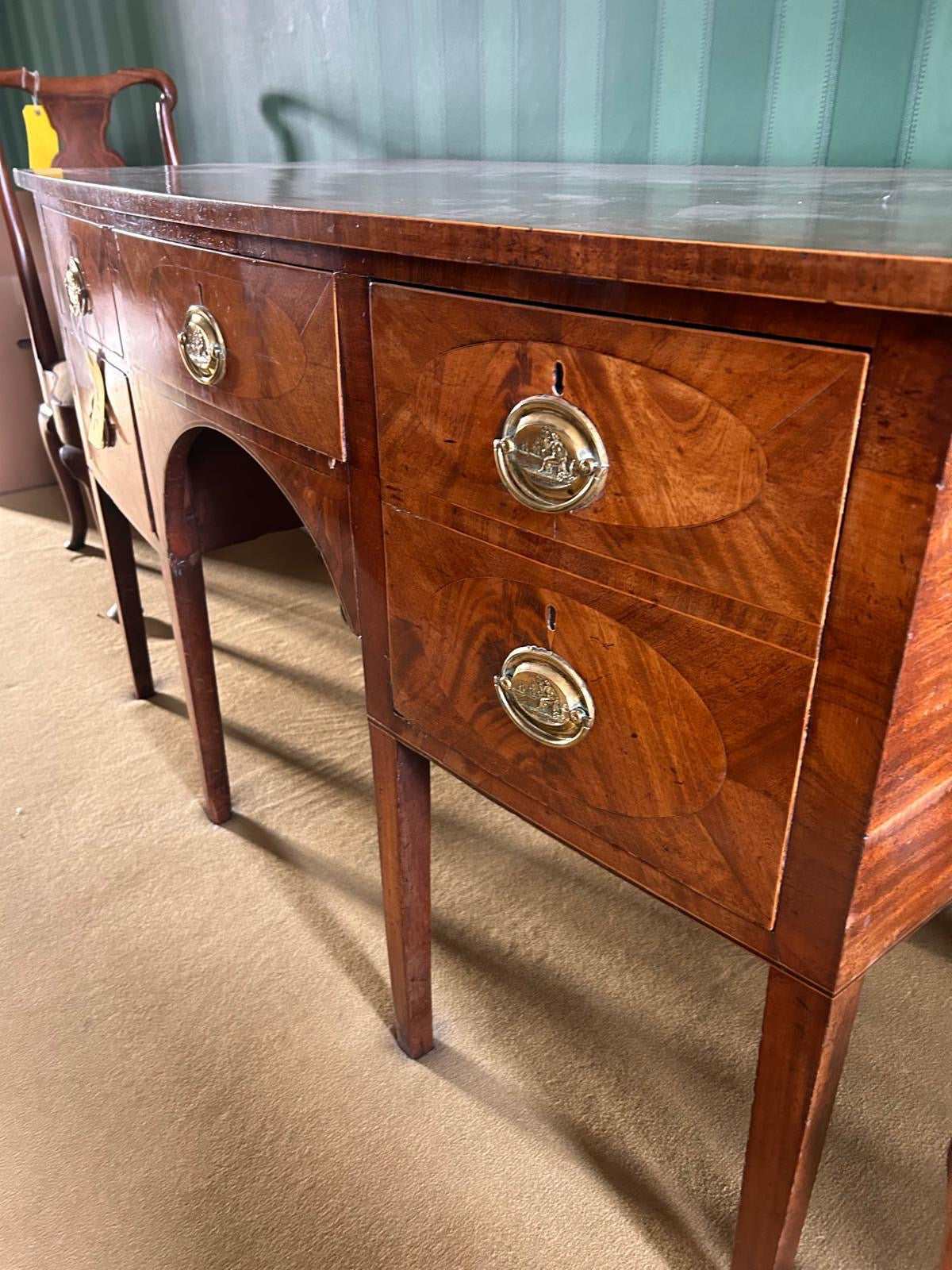 SIDEBOARD