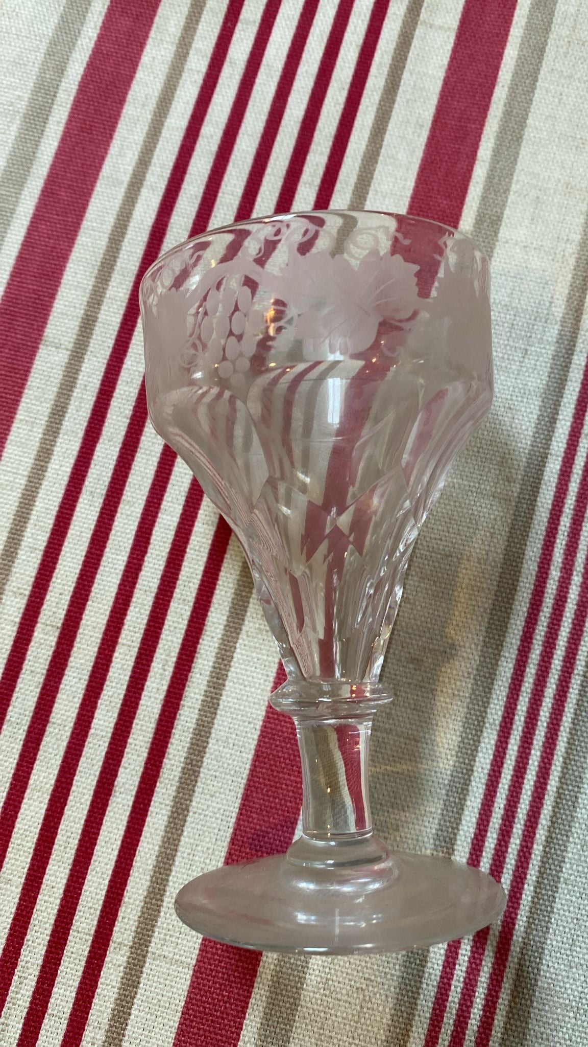 ANTIQUE GLASSES