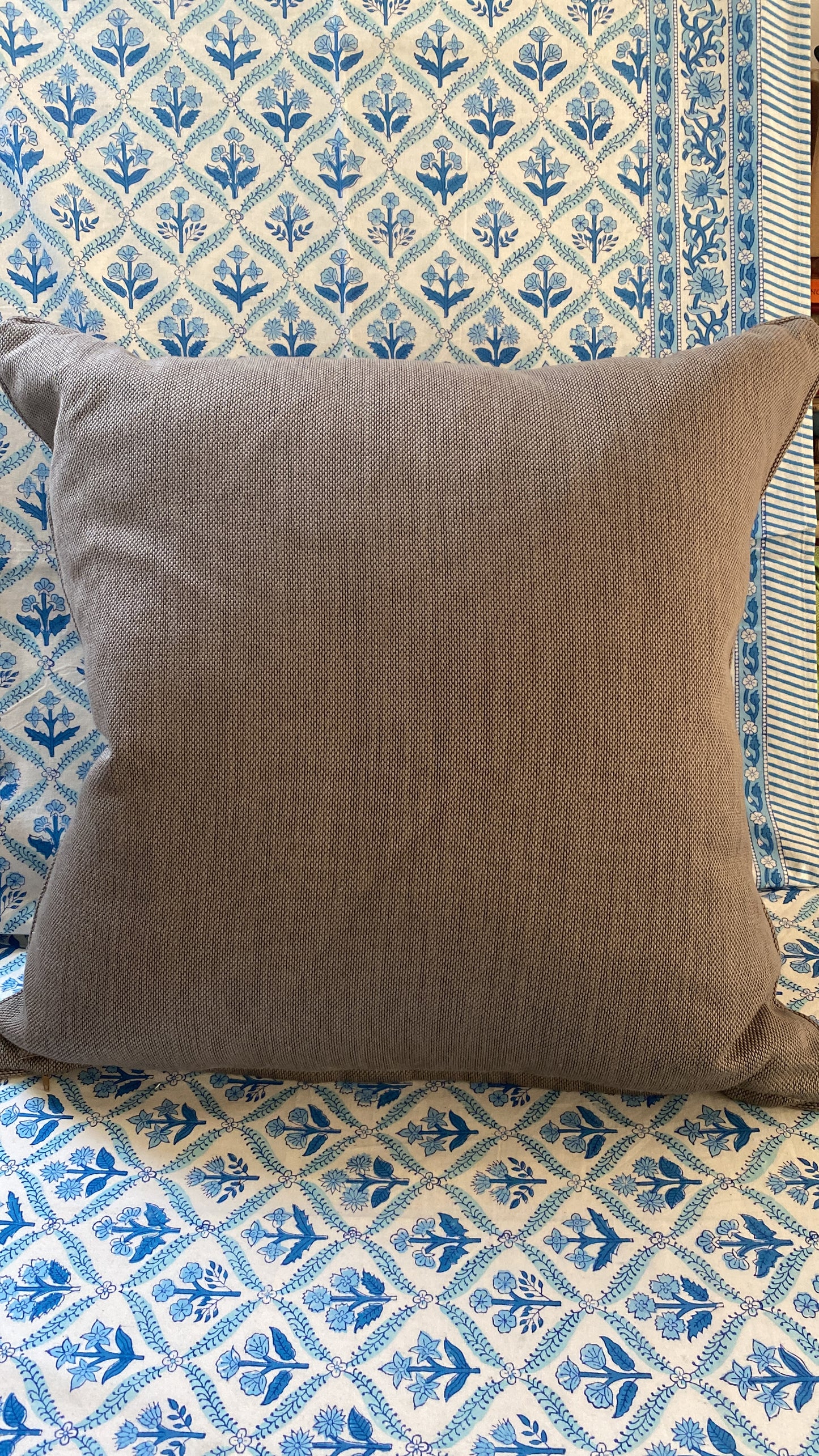 THREE CUSHIONS