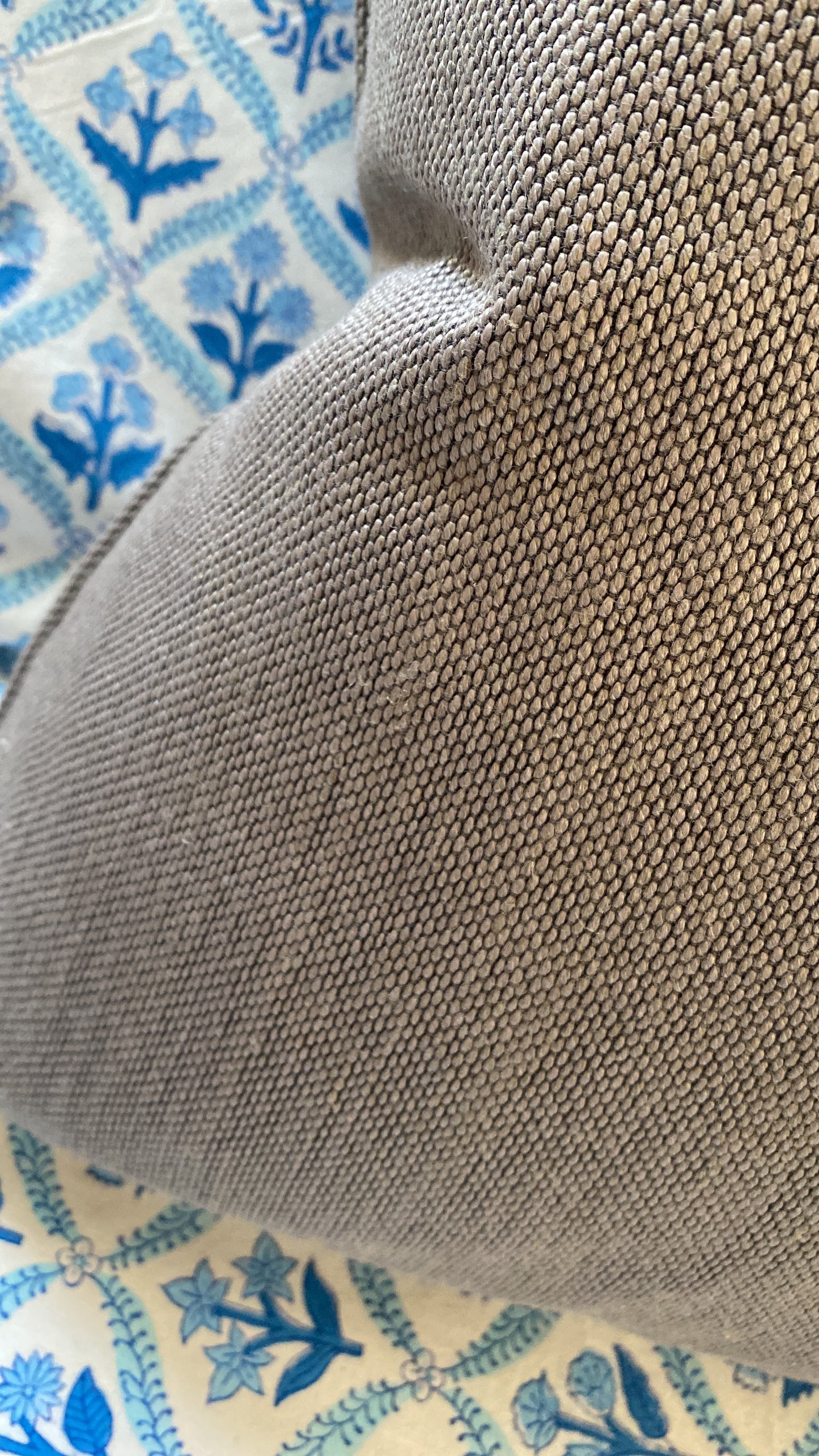 THREE CUSHIONS