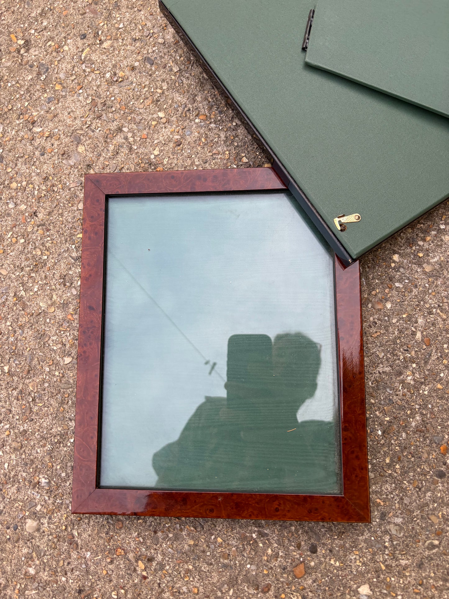 PHOTOGRAPH FRAMES