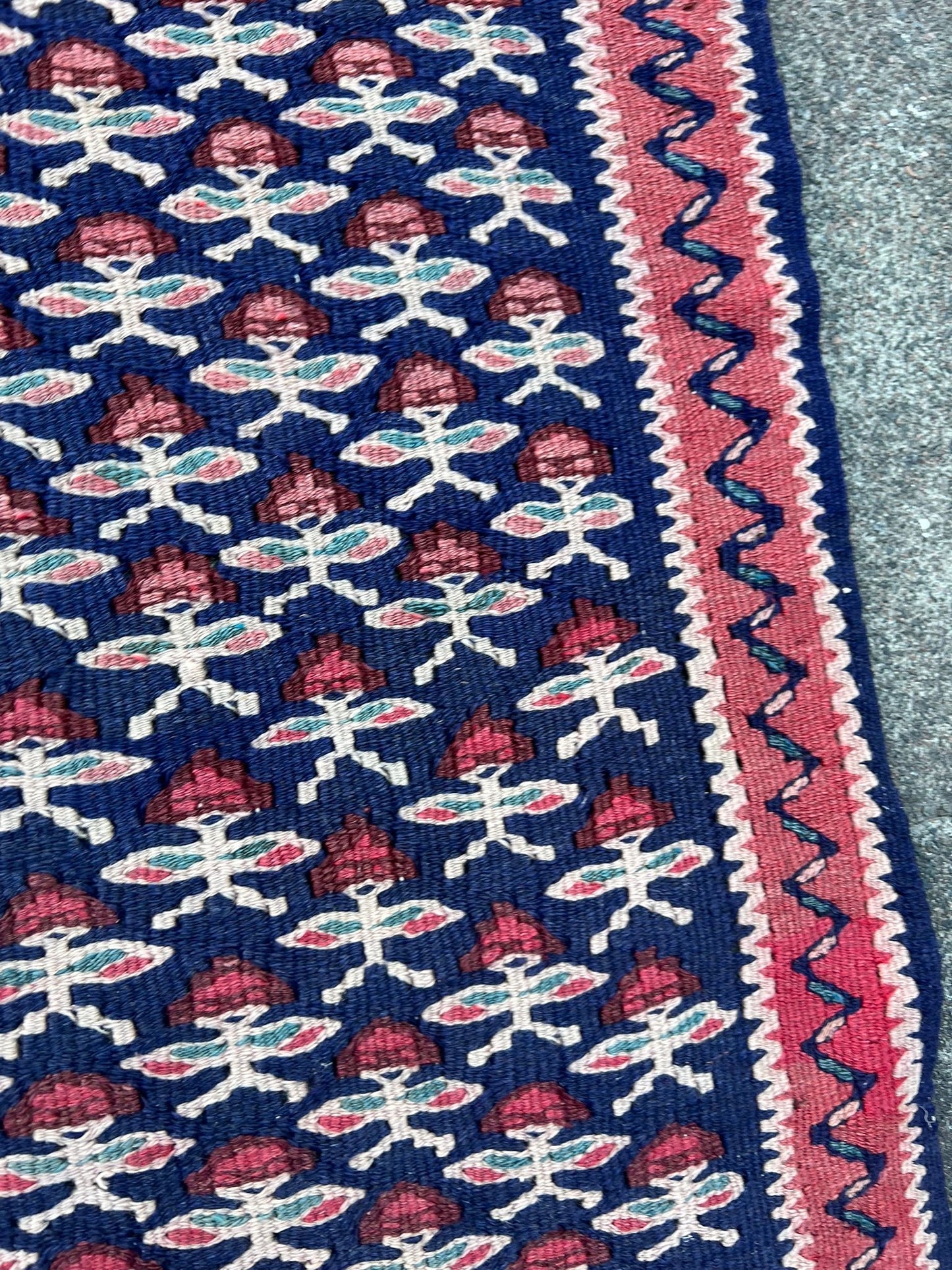 KILIM RUNNER