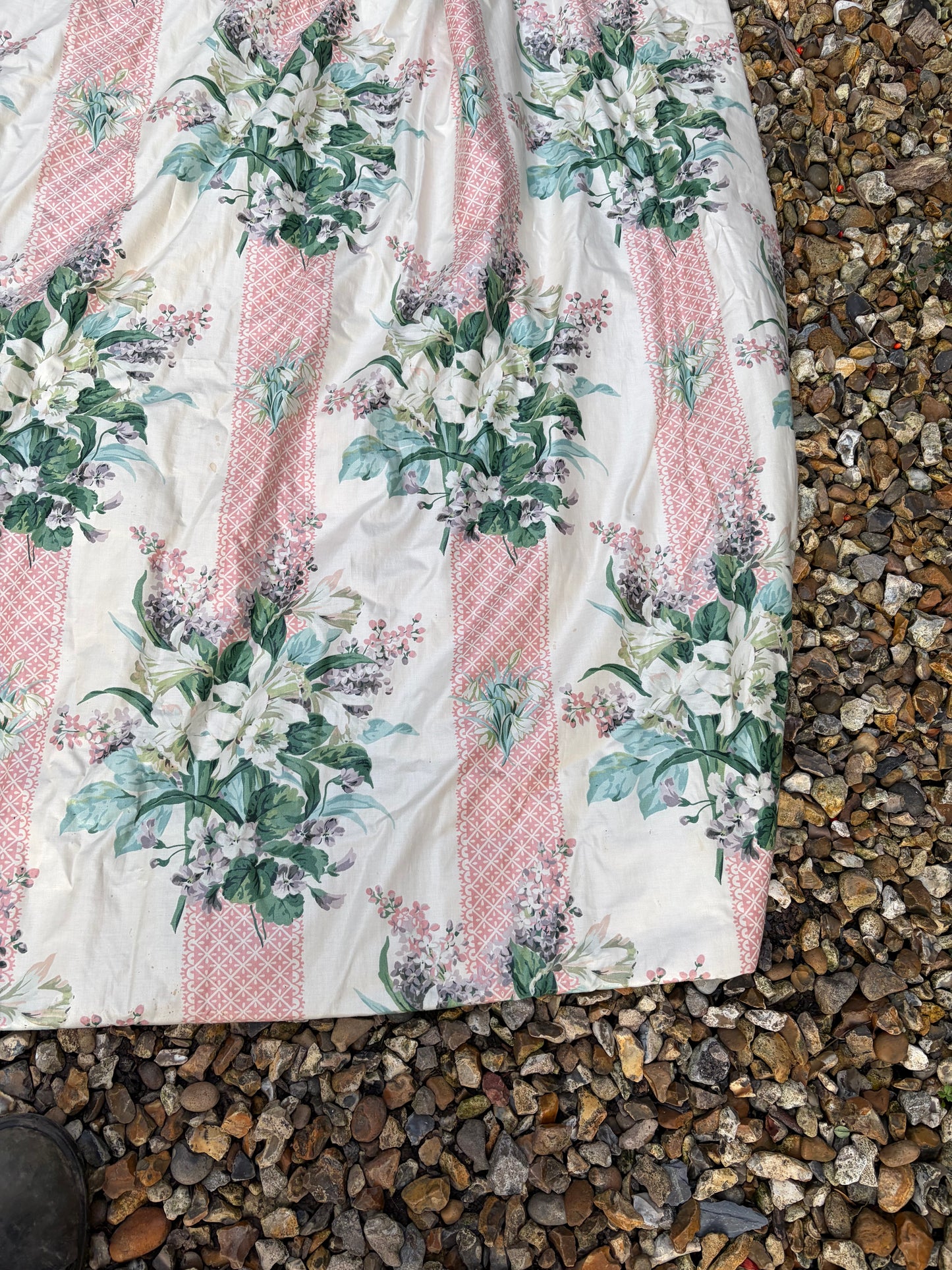 CURTAINS JEAN MONRO