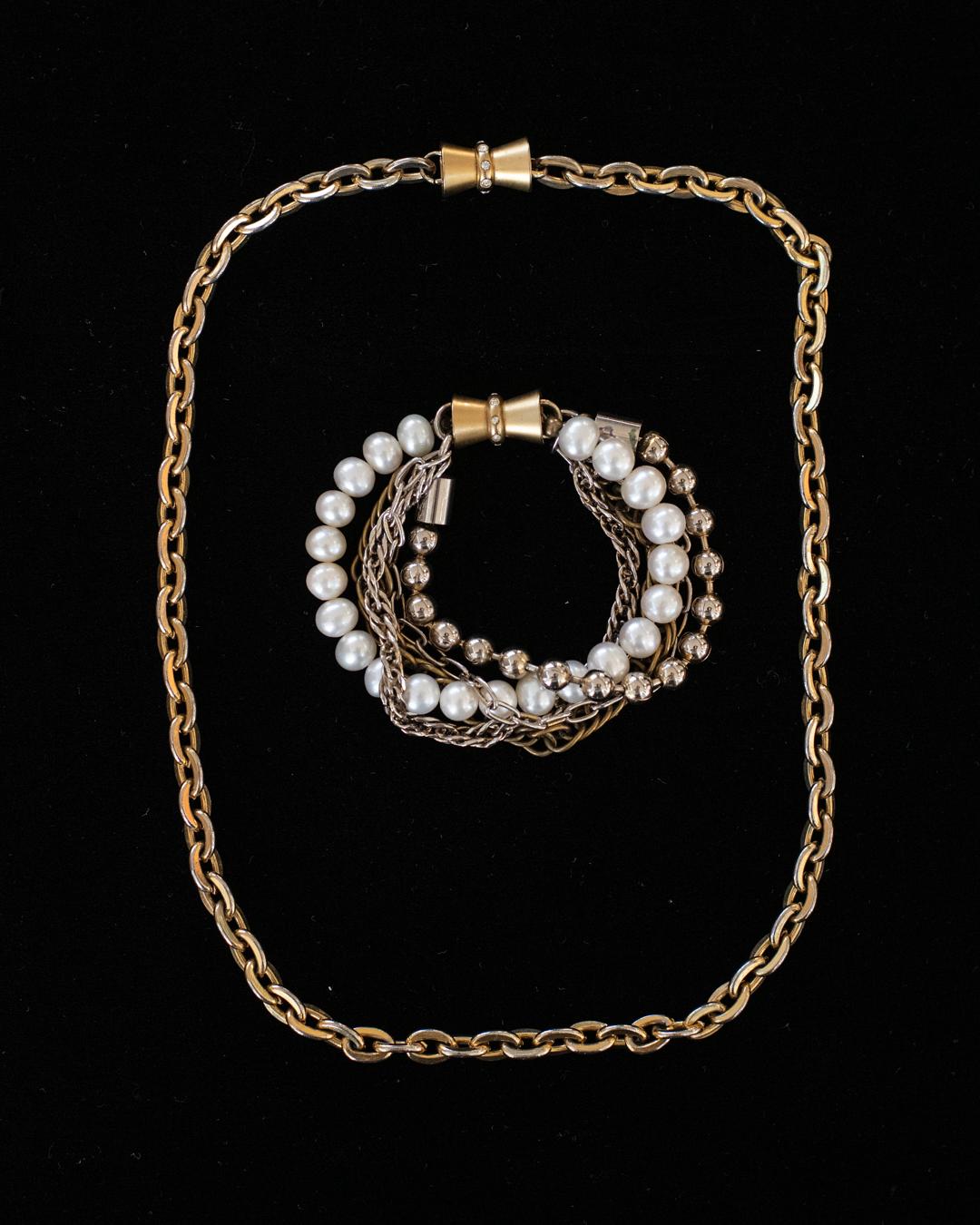 NECKLACE AND BRACELET SET