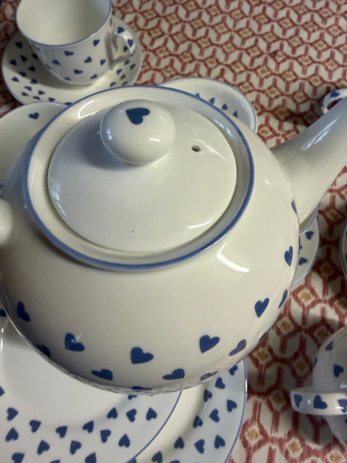 NINA CAMPBELL TEA SET