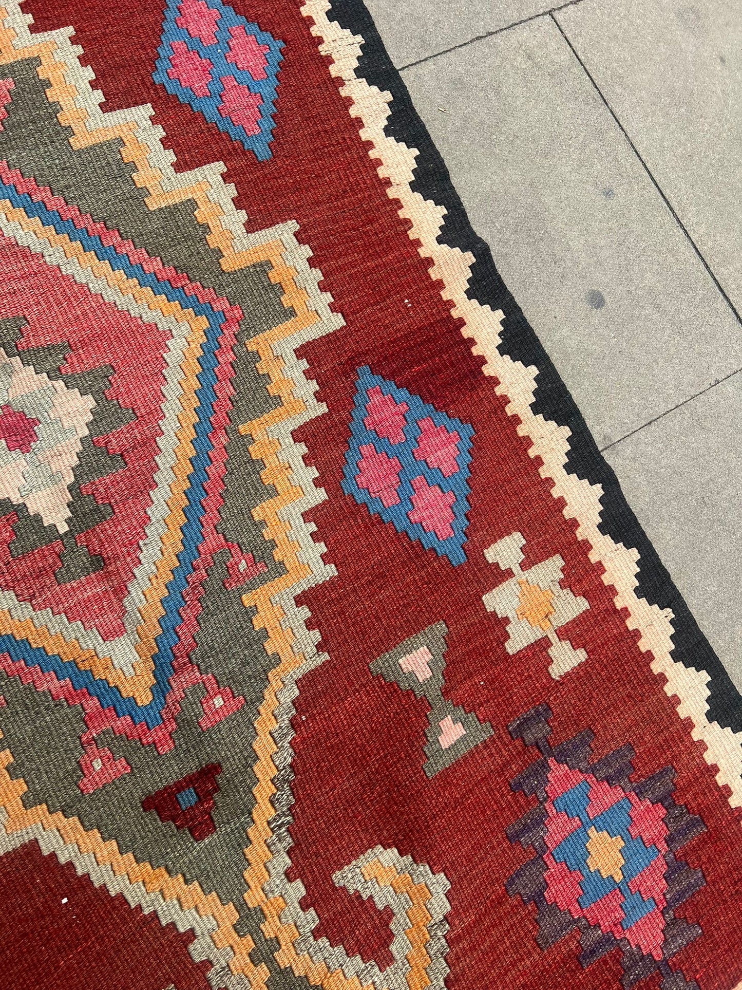 VINTAGE KILIM