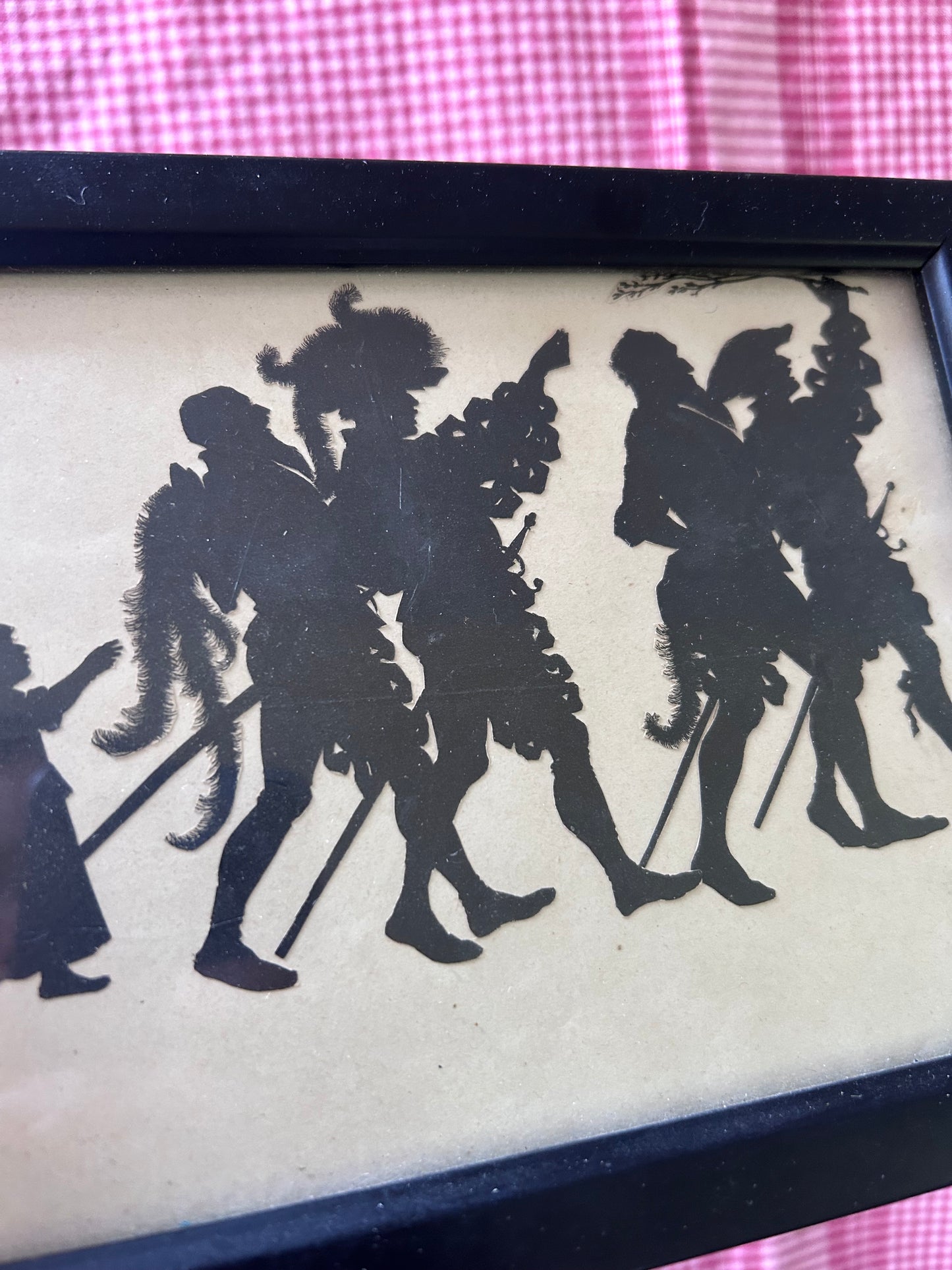 SILHOUETTE