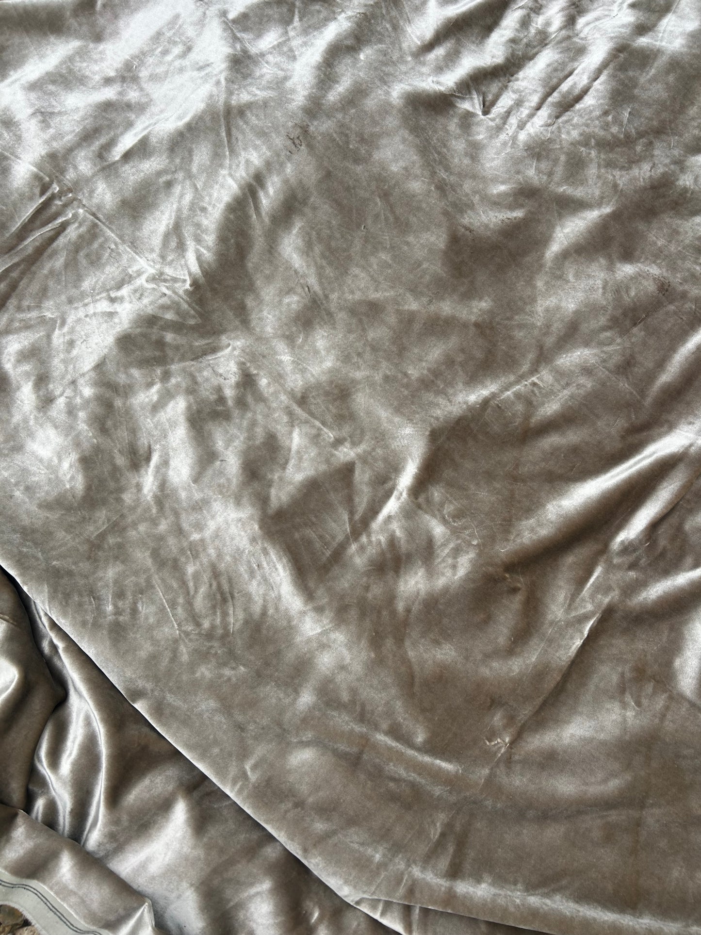 VELVET MATERIAL