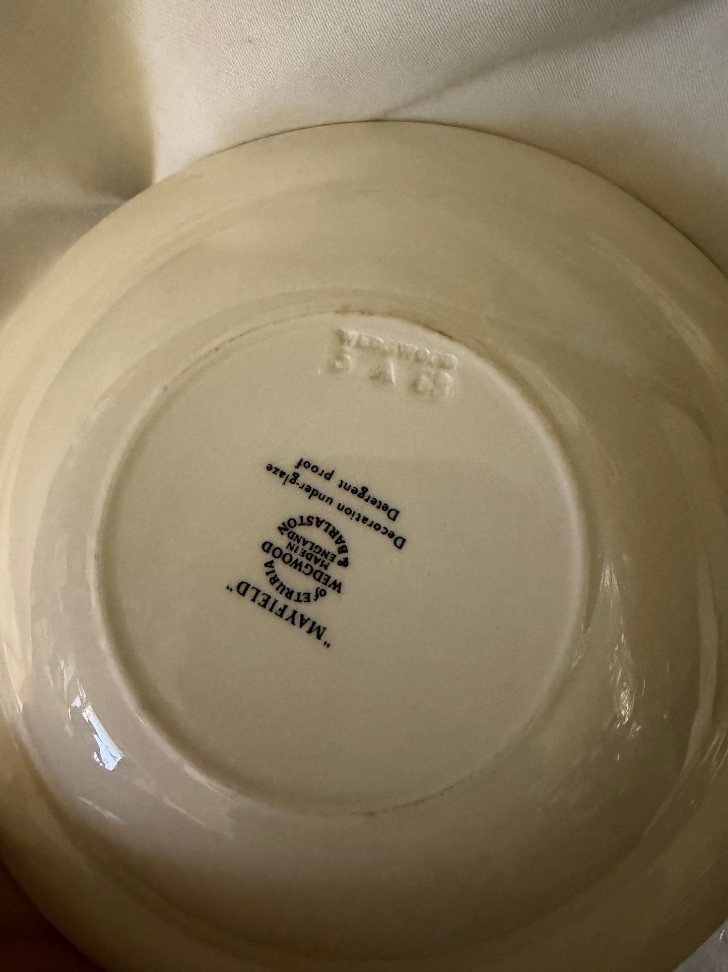 8 WEDGWOOD BOWLS