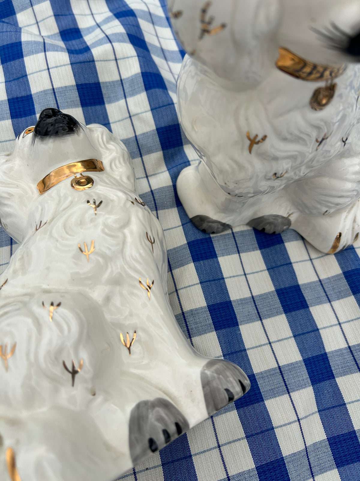 STAFFORDSHIRE SPANIELS